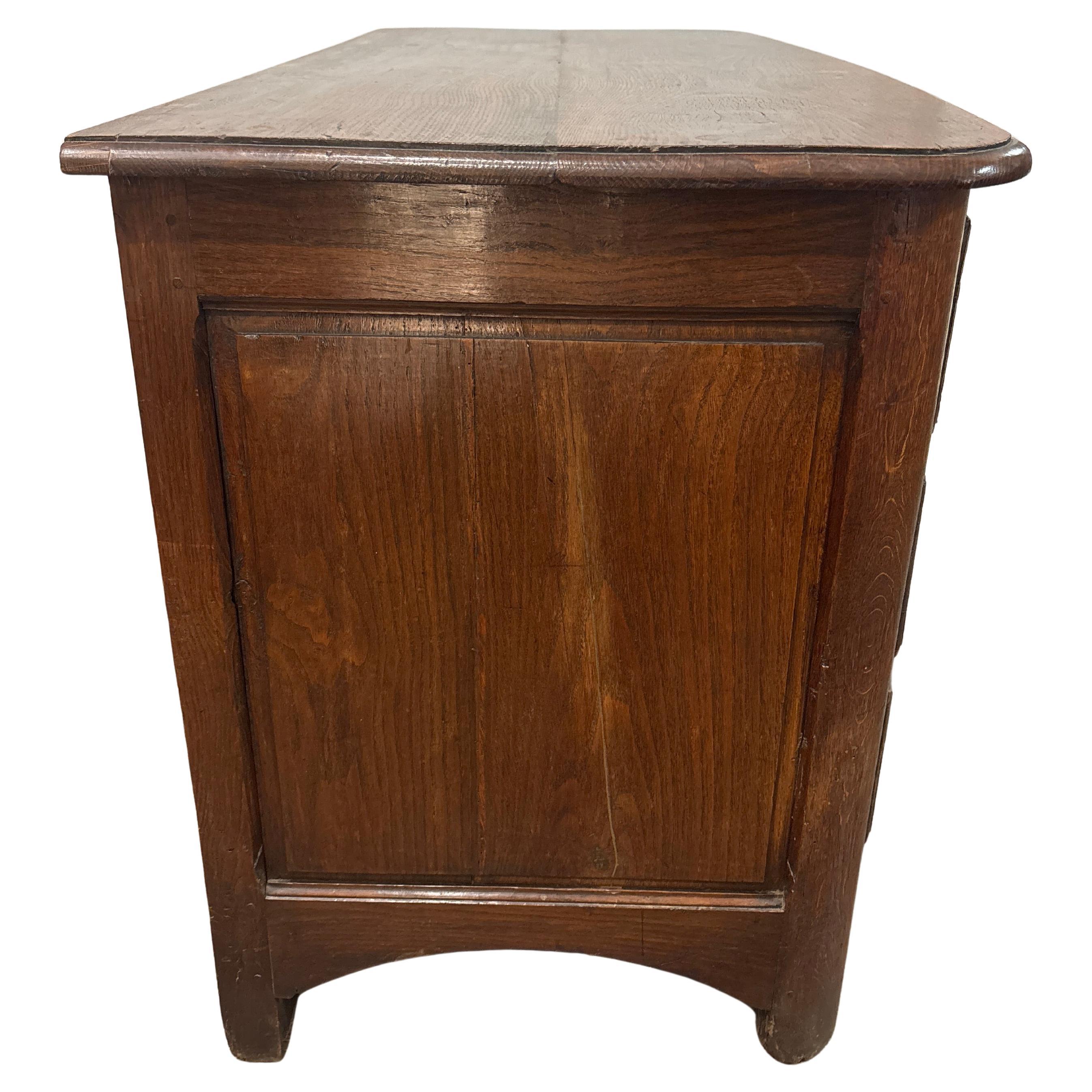 Commode francese del XVIII secolo Luigi XIV in vendita 6