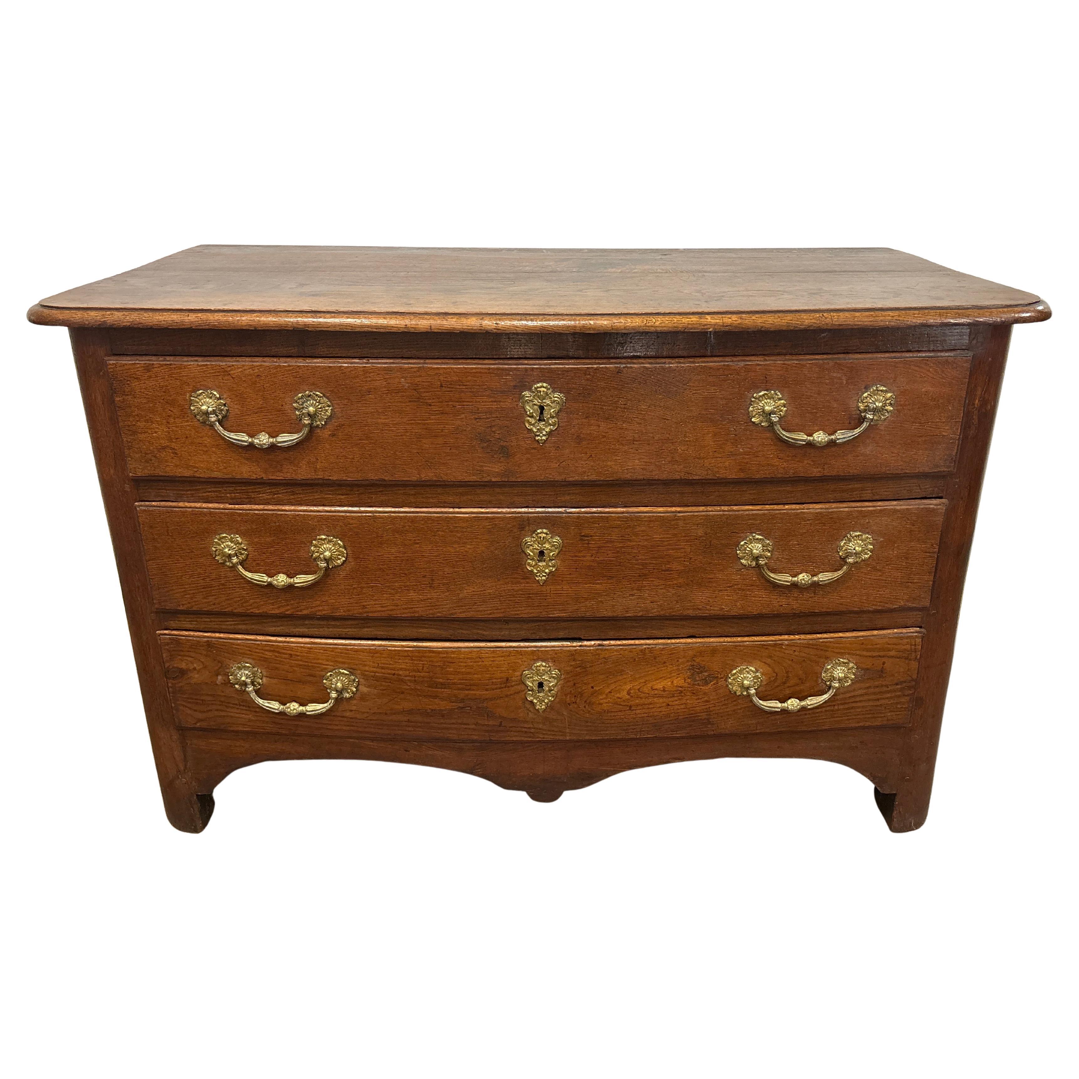 Commode francese del XVIII secolo Luigi XIV in vendita 8