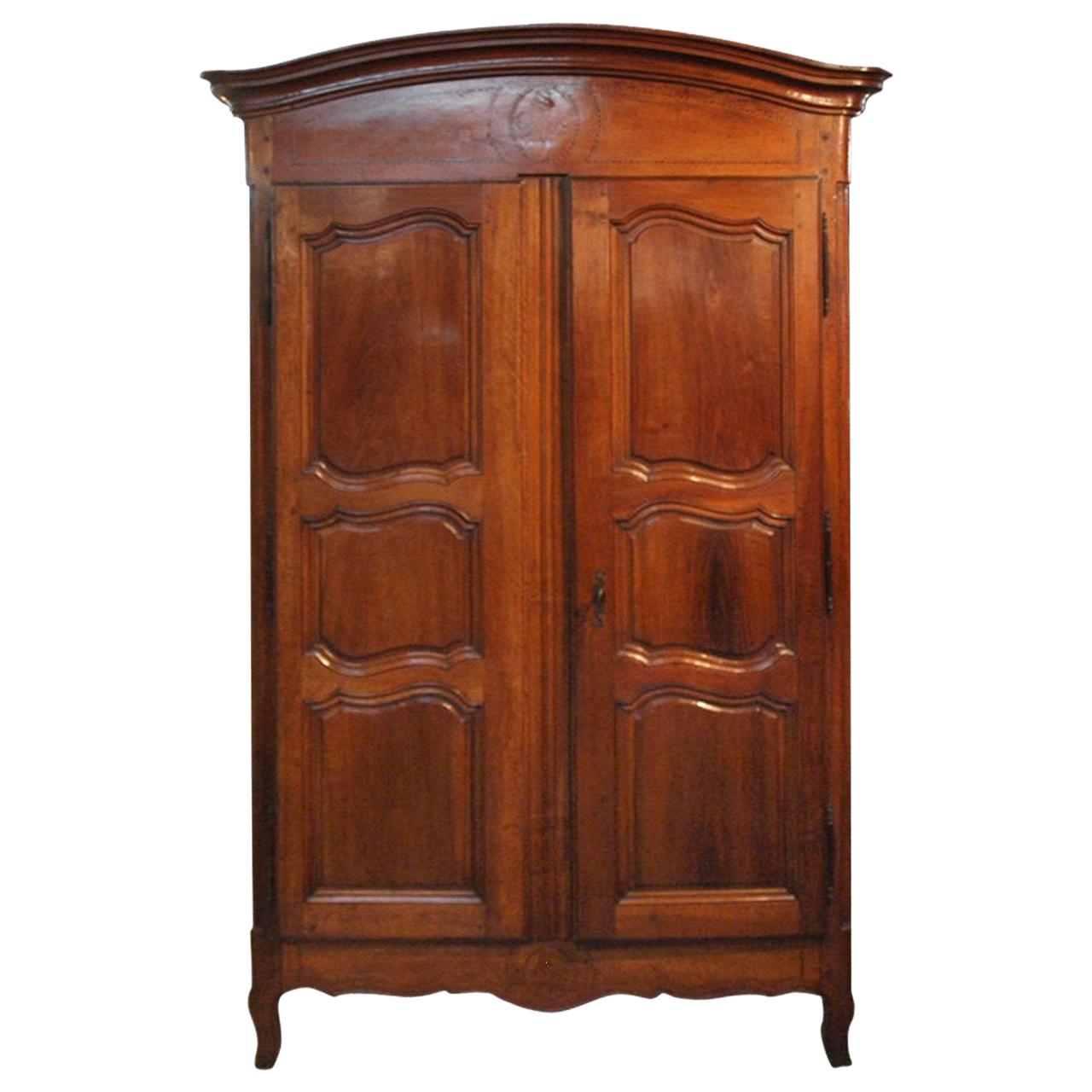 French 18th Century Louis XV Armoire in Walnut