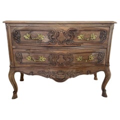 French 18th Century Louis XV Bleached Solid Walnut Chest of Drawers / Commode