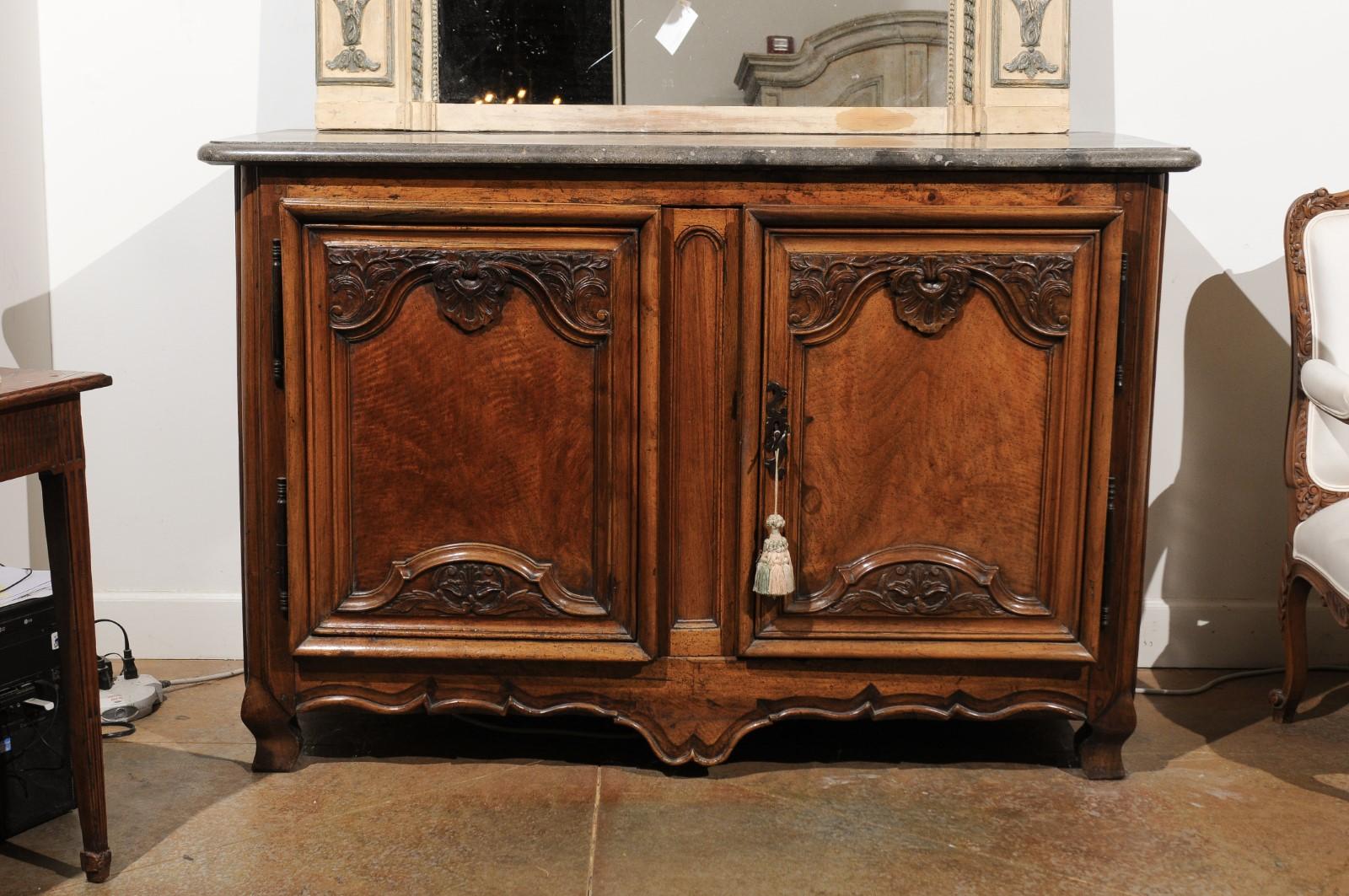 French 18th Century Louis XV Buffet de Chasse from the Château de Rosière For Sale 1