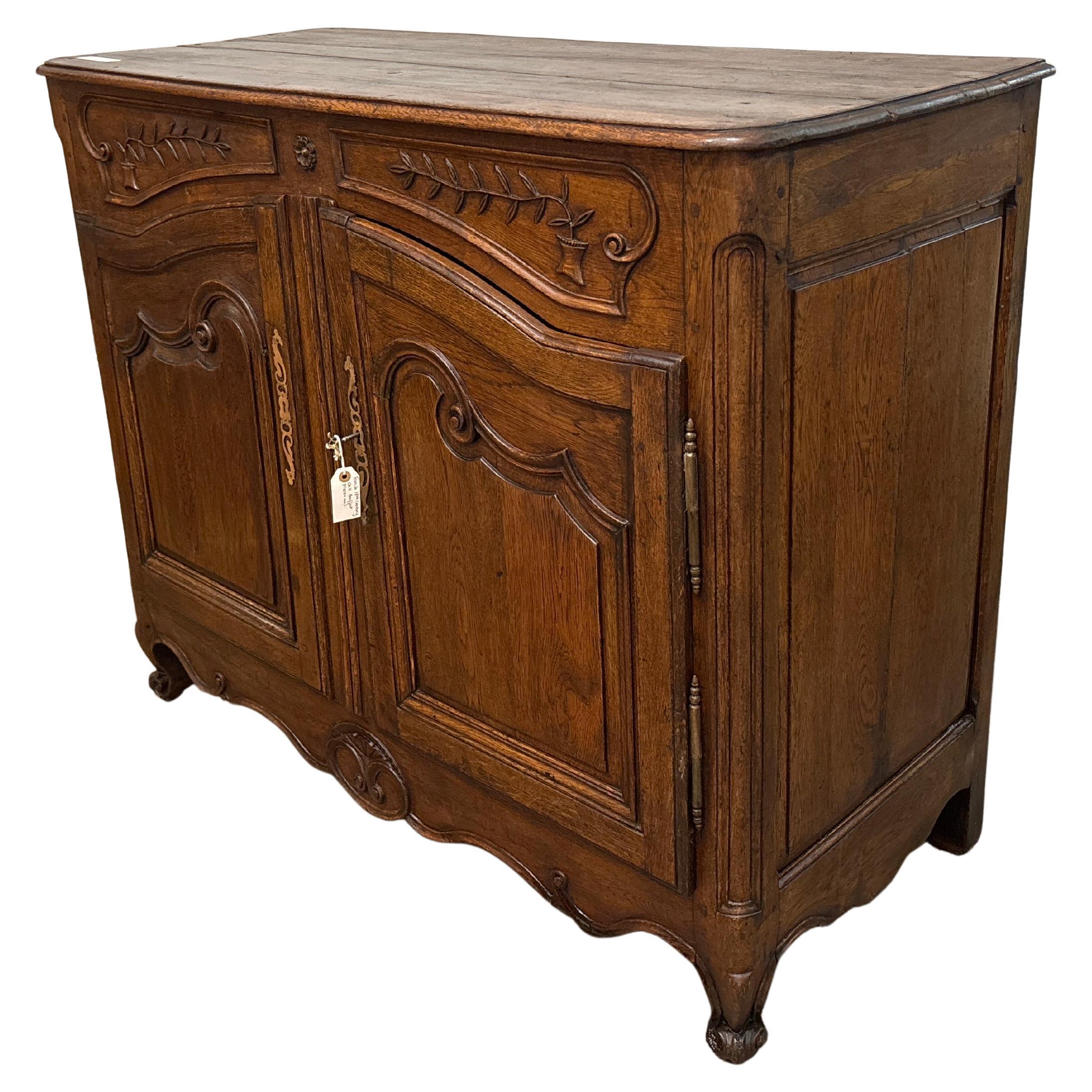 Buffet francese del XVIII secolo Luigi XV in vendita 2