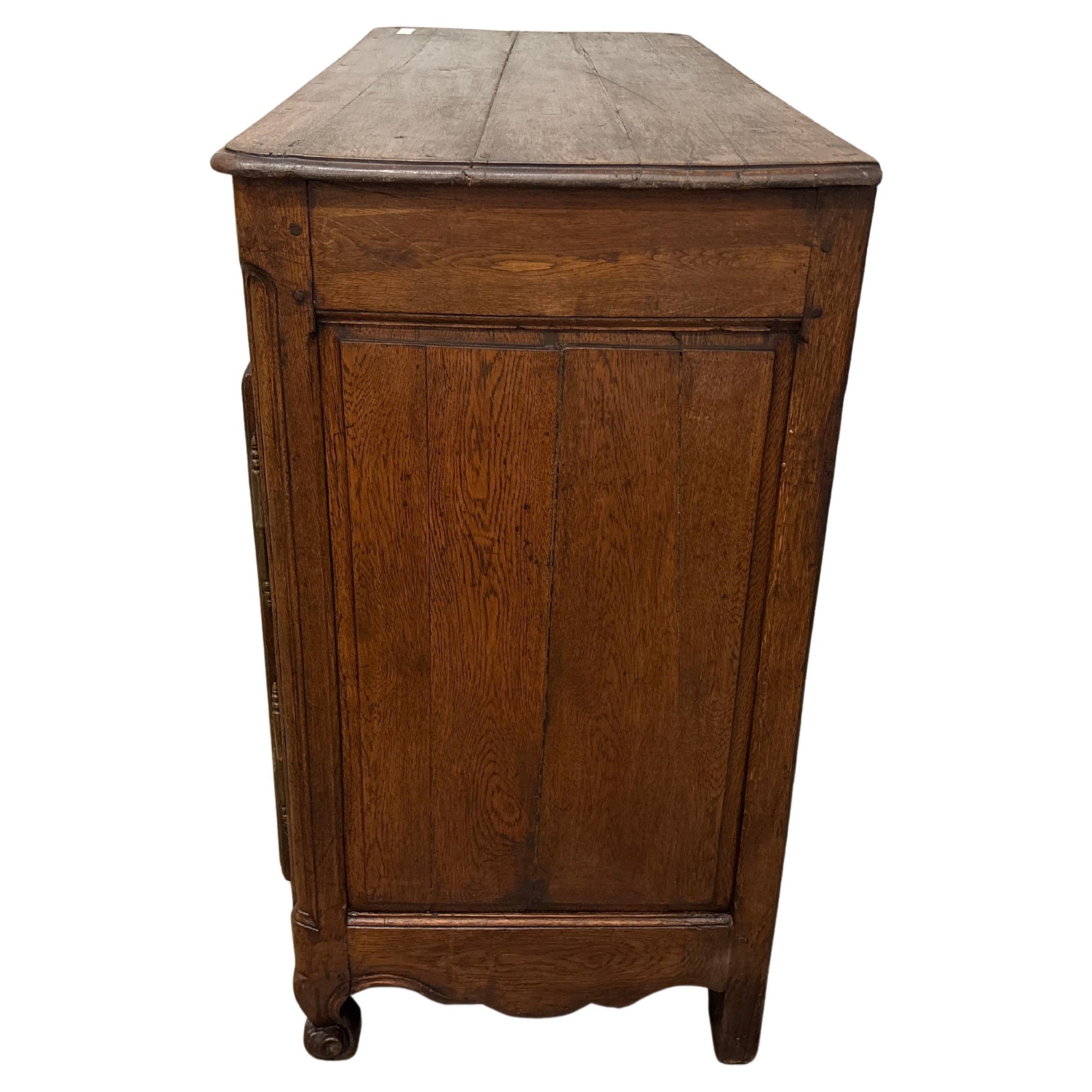 Buffet francese del XVIII secolo Luigi XV in vendita 3