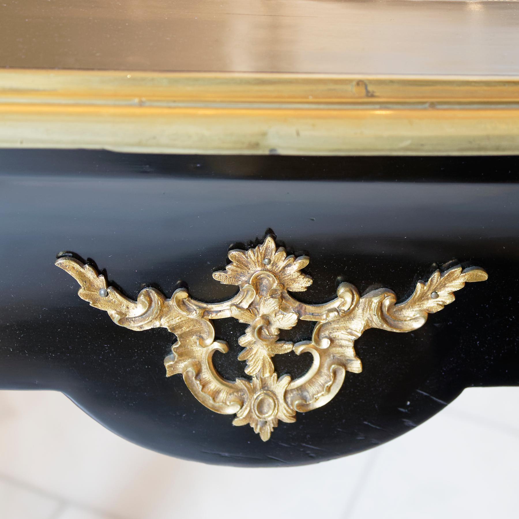 Französisch 18. Jahrhundert Louis XV Bureau Plat:: Schreibtisch (Rokoko) im Angebot