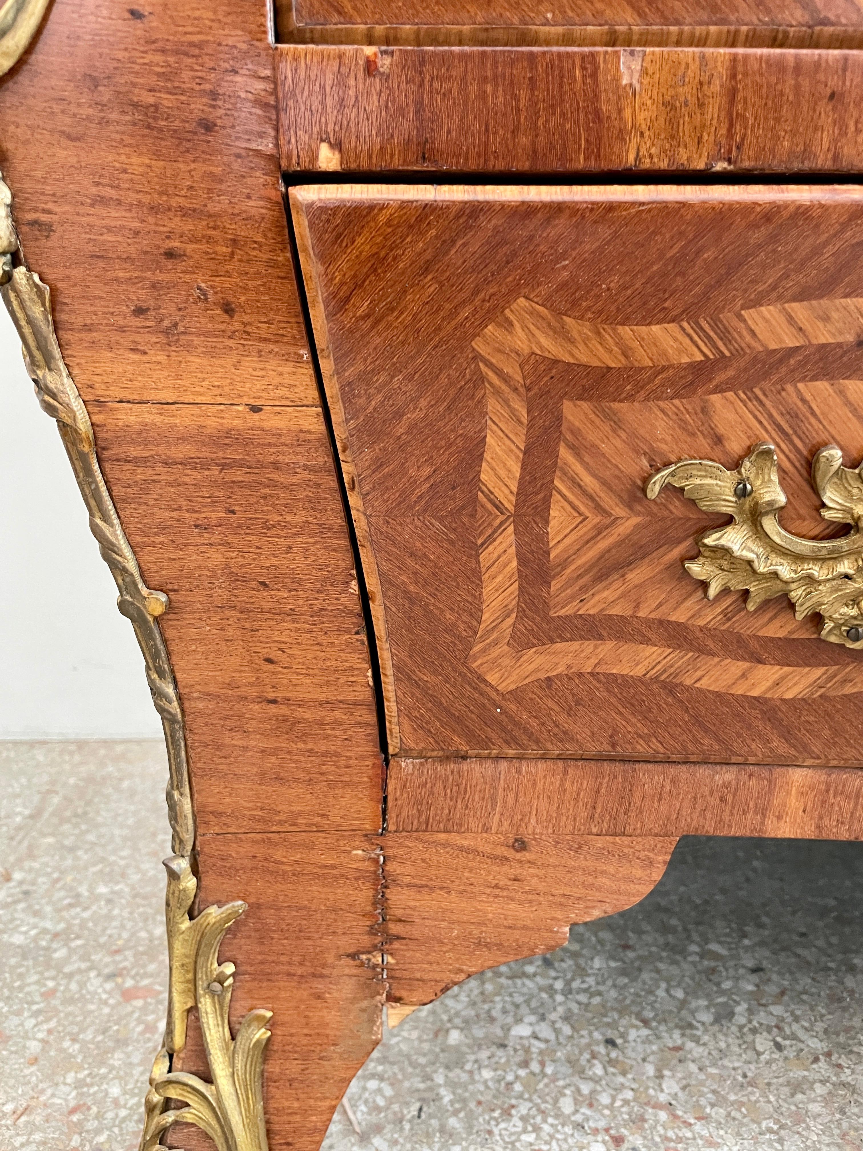 French 18th Century Louis XV Commode with Marble Top Signed For Sale 3