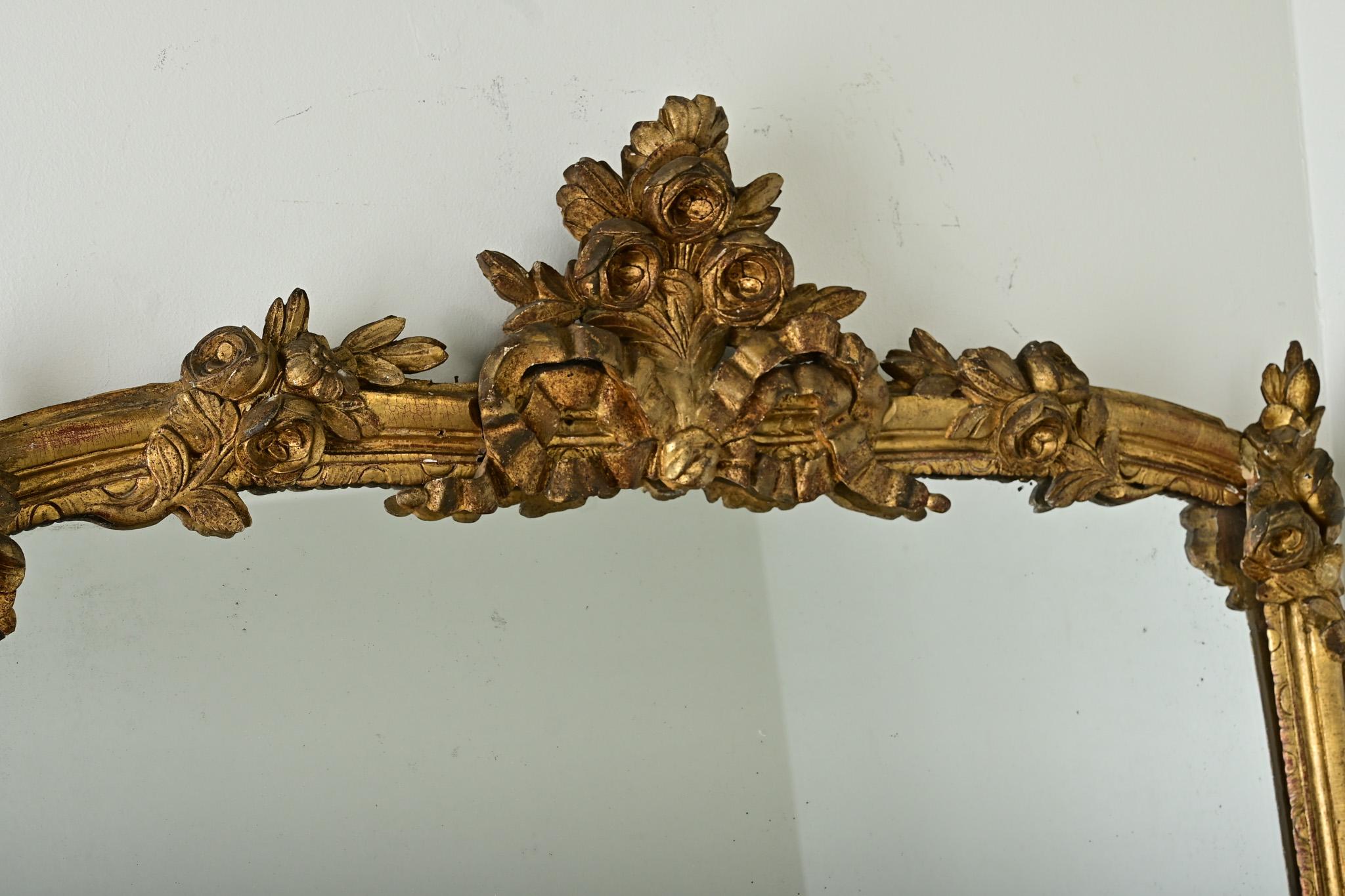 Miroir Louis XV français du 18ème siècle en vente 4