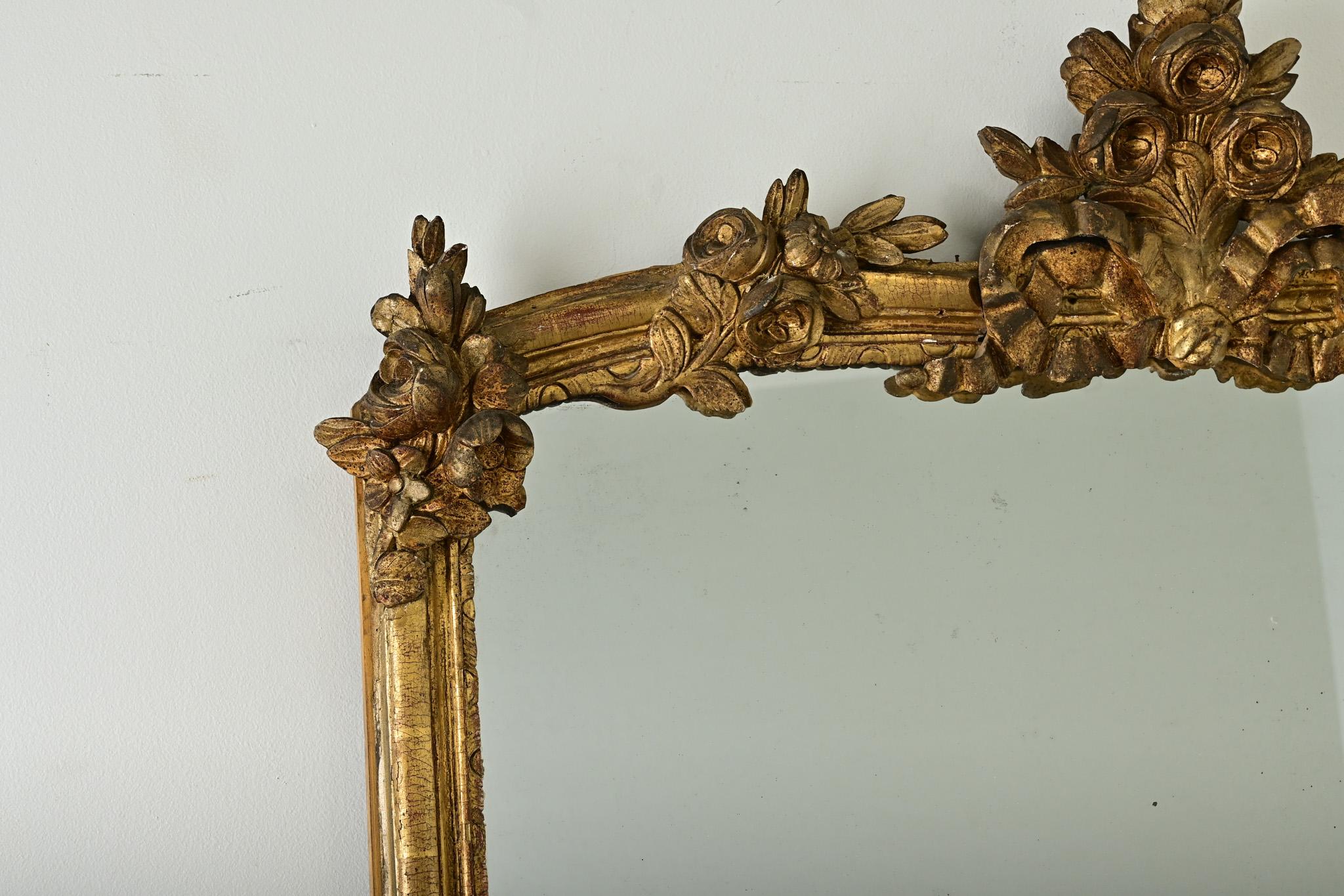 Miroir Louis XV français du 18ème siècle en vente 3