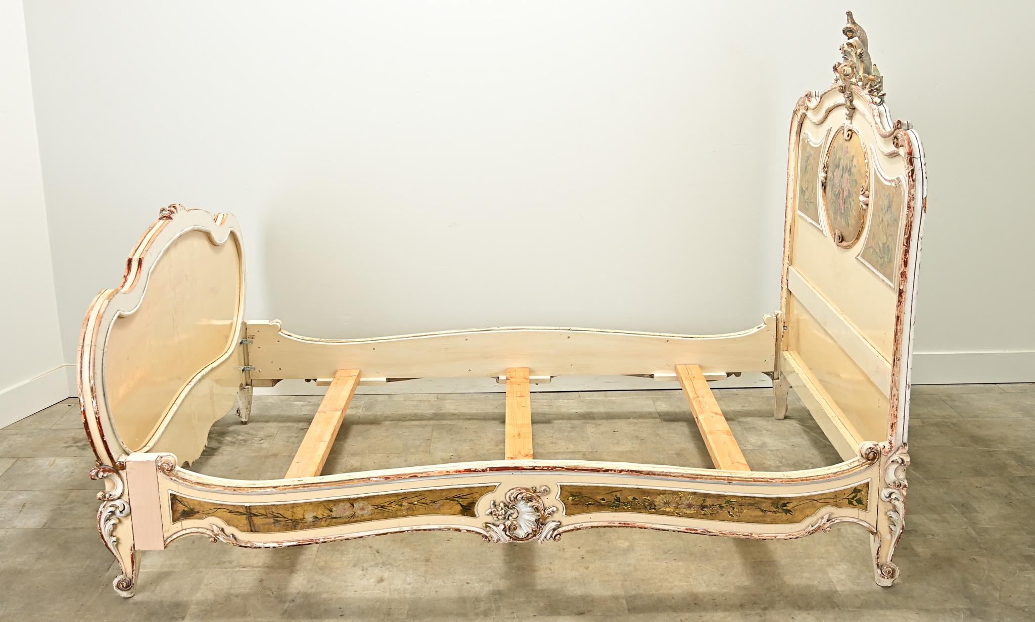 French 18th Century Louis XV Painted & Gilt Queen Bed For Sale 9