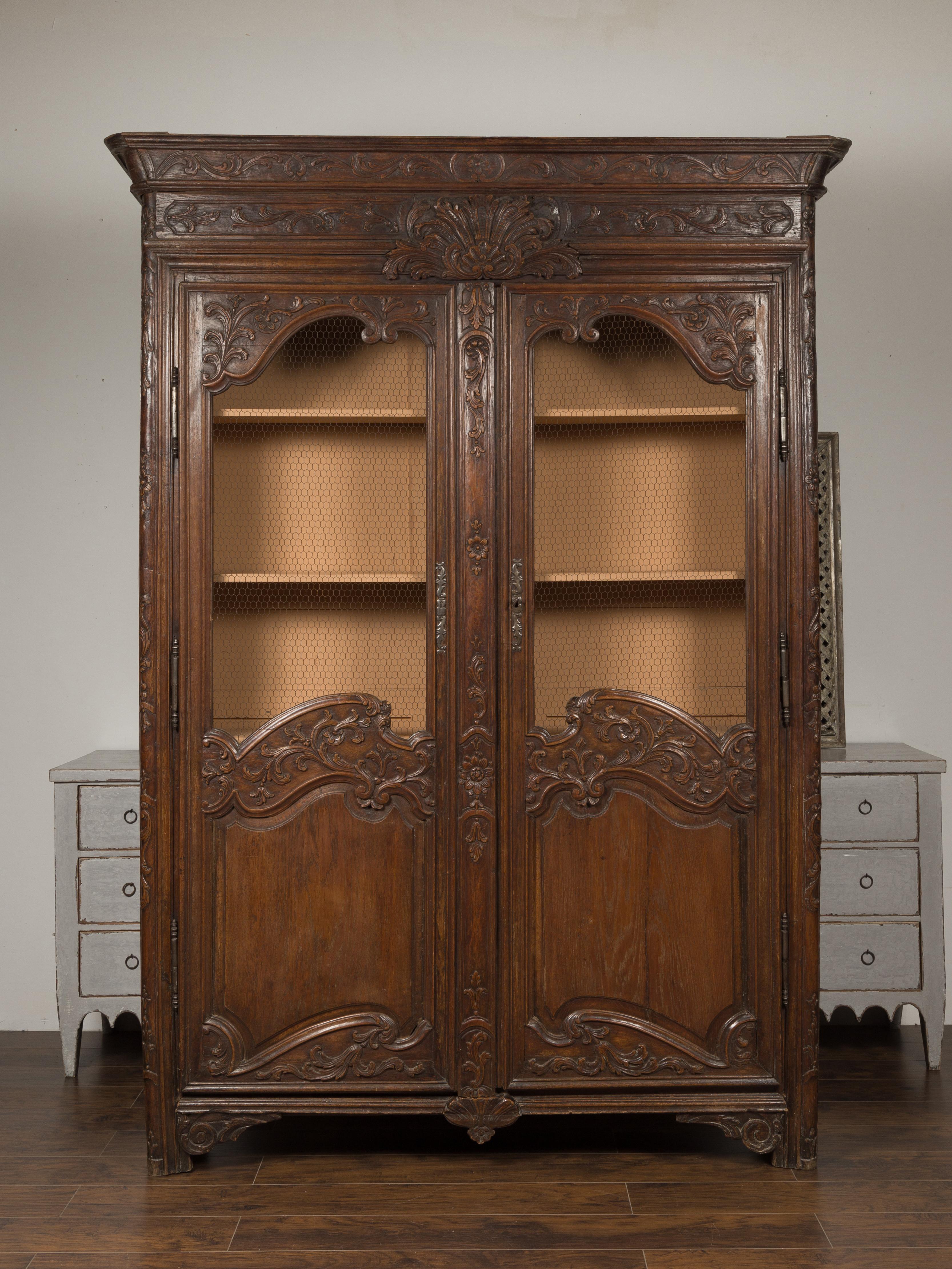 French 18th Century Louis XV Period Carved Bookcase with Chicken Wire Doors 14