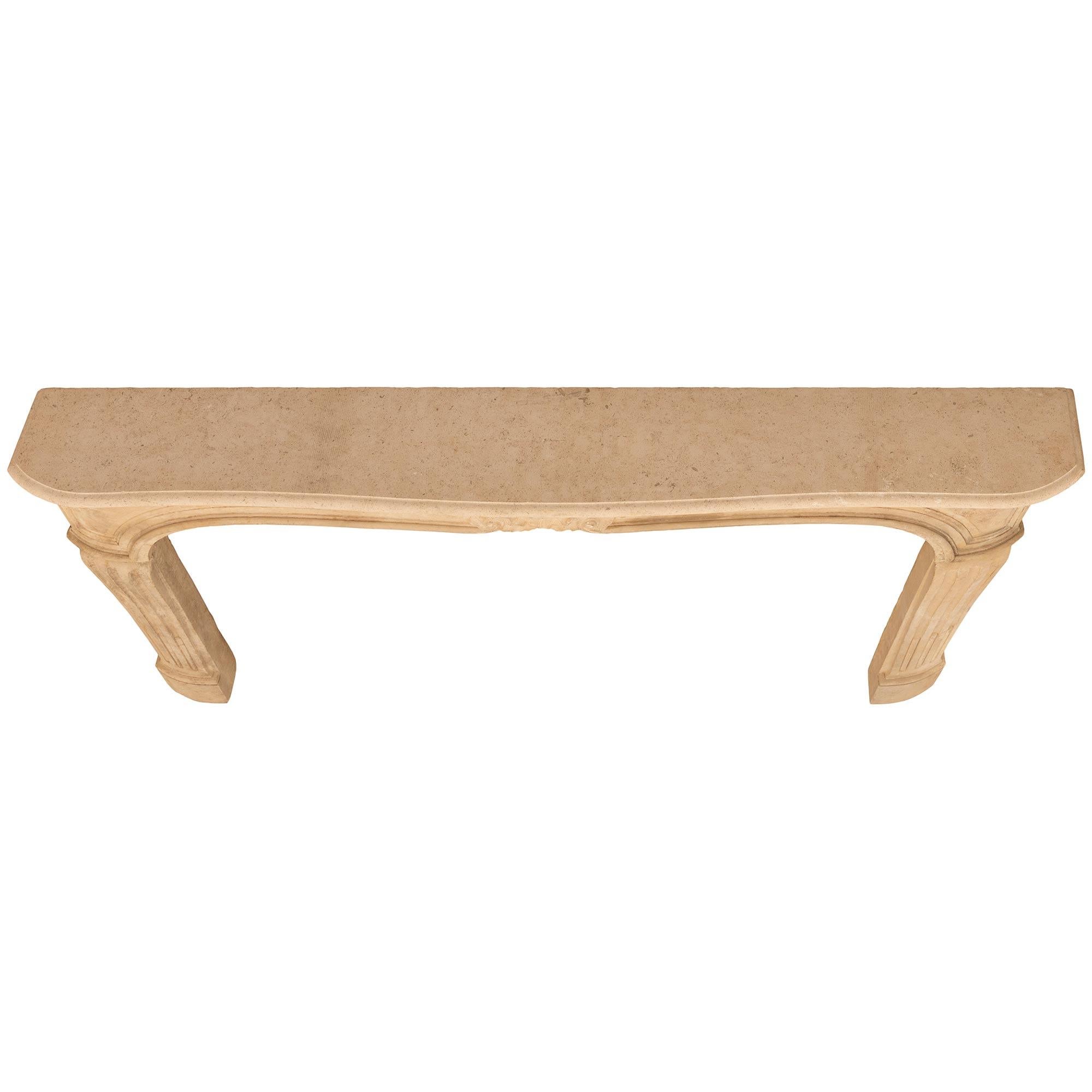 French 18th century Louis XV Period Limestone fireplace mantel For Sale 3