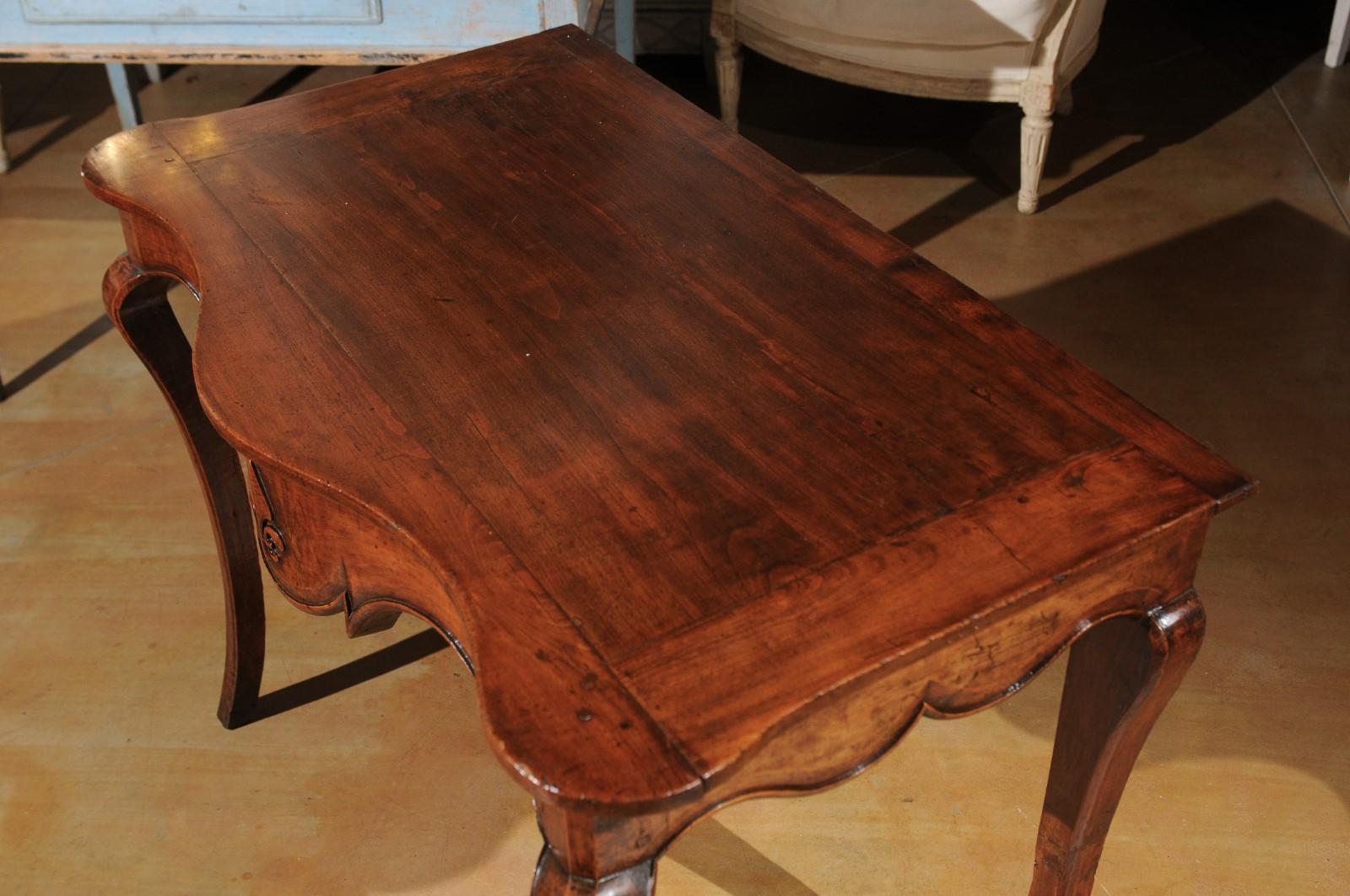 French 18th Century Louis XV Period Provençale Console Table with Fleur-de-Lys For Sale 4