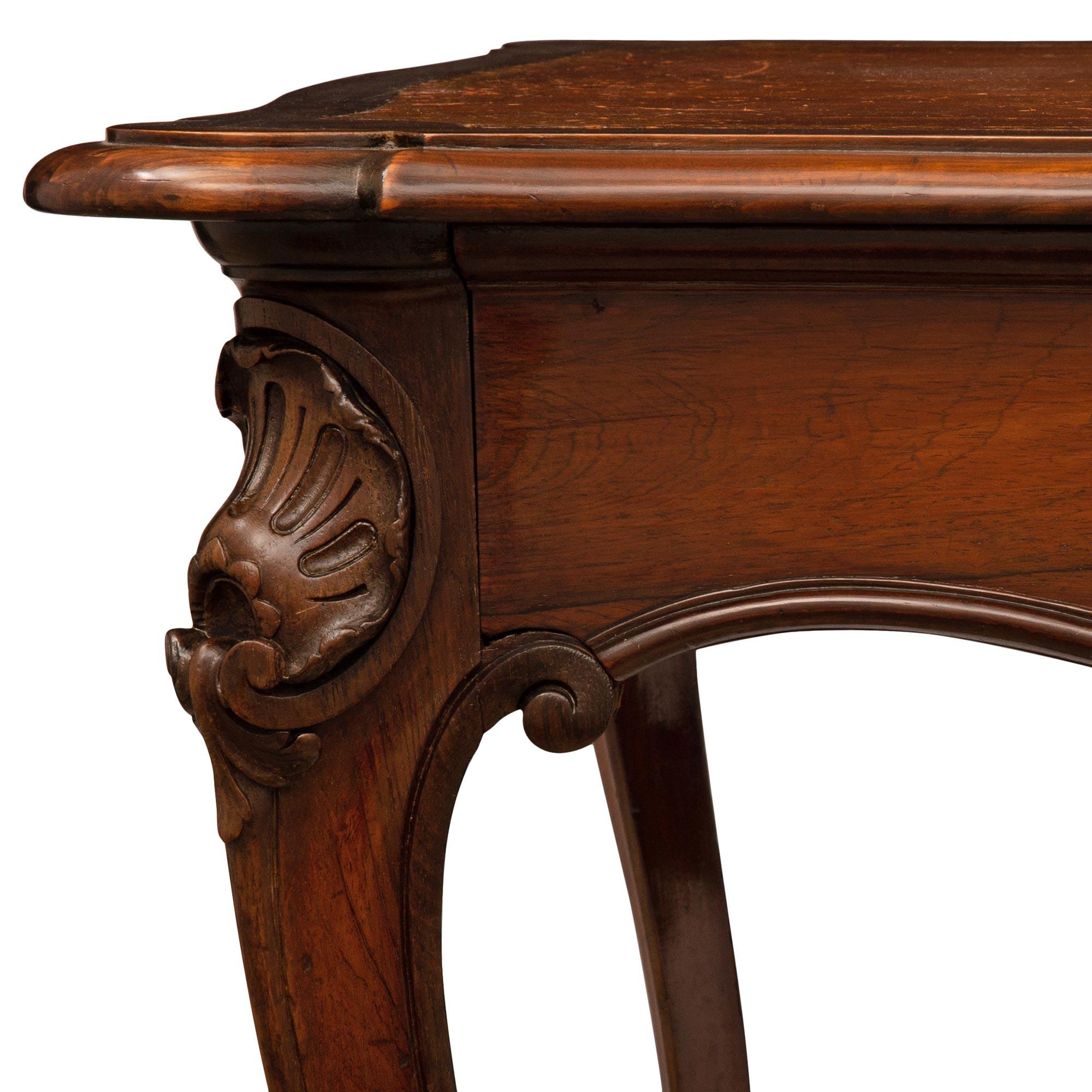 French 18th Century Louis XV Period Rosewood And Bronze Desk For Sale 4