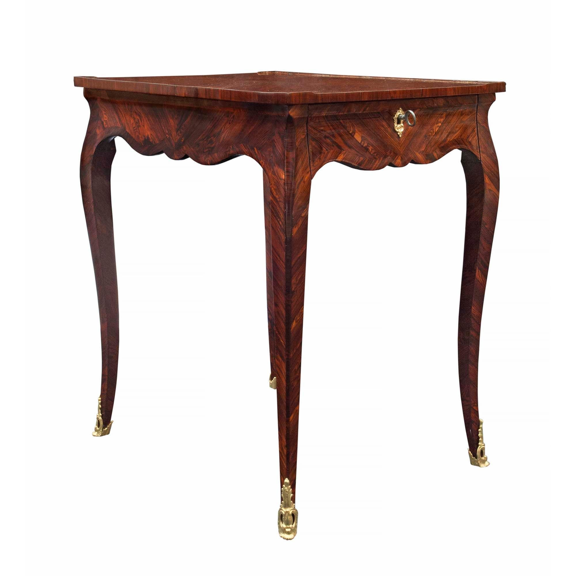 French 18th Century Louis XV Period Rosewood Side Table In Good Condition In West Palm Beach, FL