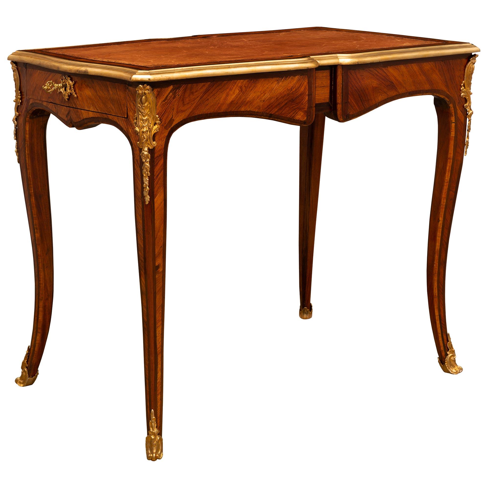 French 18th Century Louis XV Period Side Table/Desk In Good Condition For Sale In West Palm Beach, FL