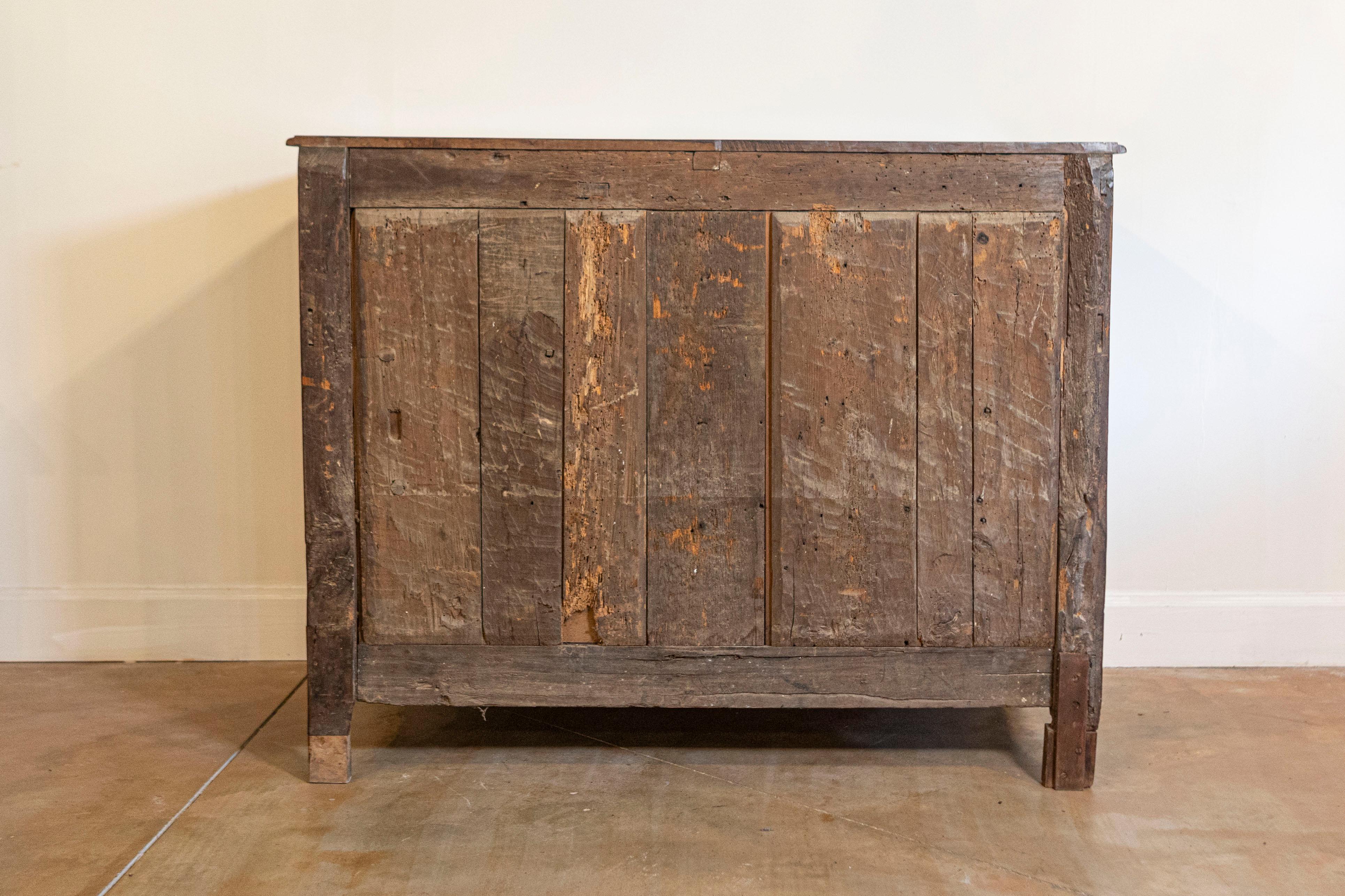 French 18th Century Louis XV Period Walnut Buffet with Carved Scrolling Motifs For Sale 3