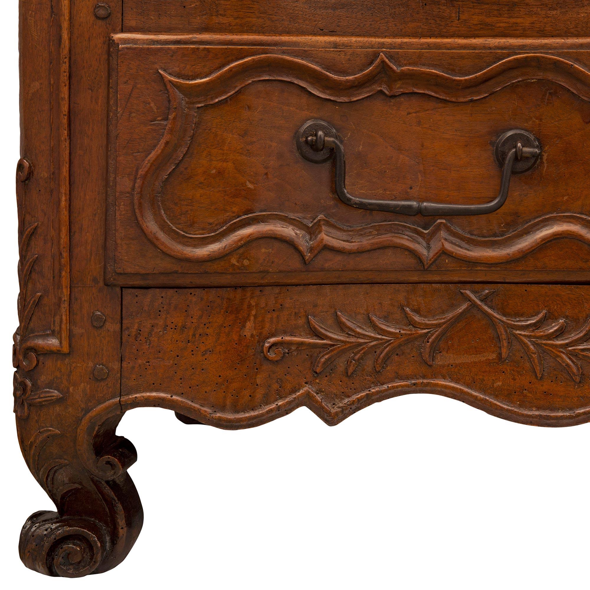 French 18th Century Louis XV Period Walnut Chest For Sale 5