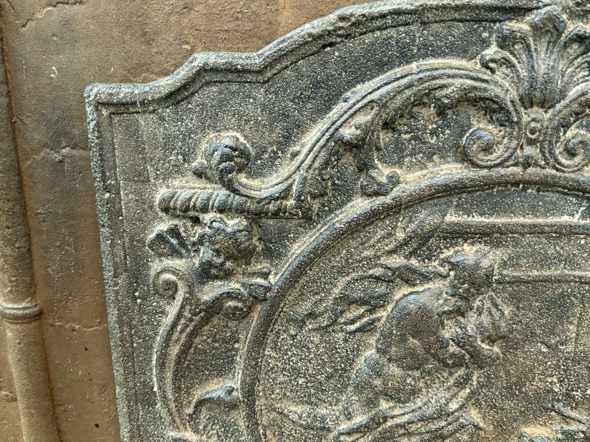 Parafuoco francese del XVIII secolo del periodo Luigi XV 