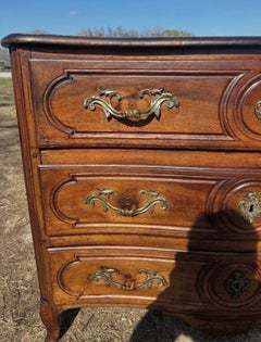French 18th Century Louis XV Provincial Solid Walnut Chest of Drawers / Commode