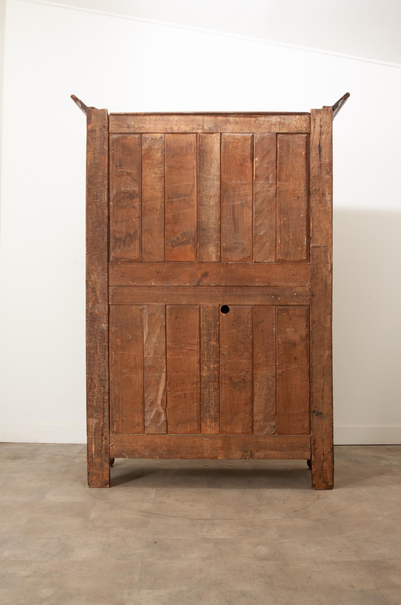 French 18th Century Louis XV Style Solid Oak Armoire For Sale 6