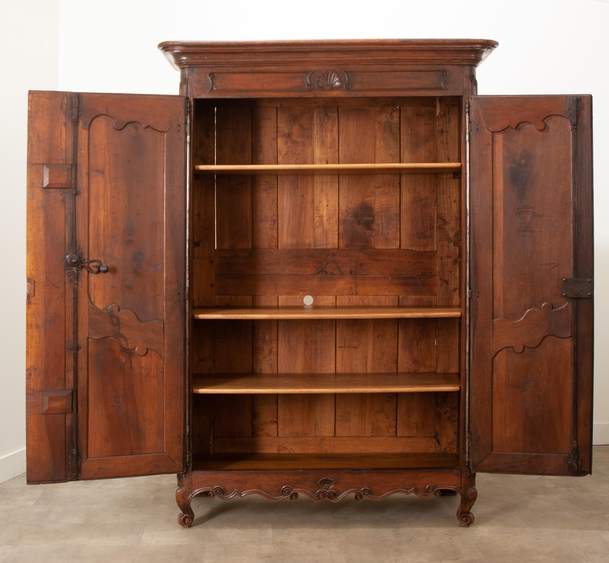 French 18th Century Louis XV Style Solid Oak Armoire For Sale 2
