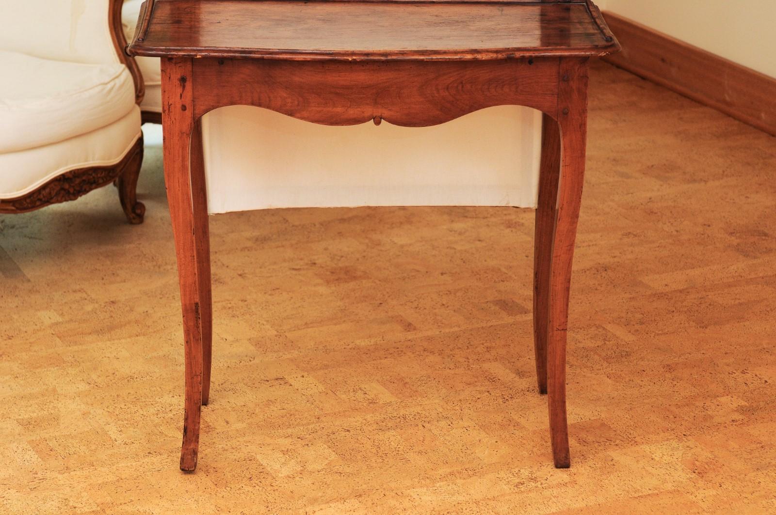 French 18th Century Louis XV Walnut Par-Feu Writing Table with Side Drawers 12