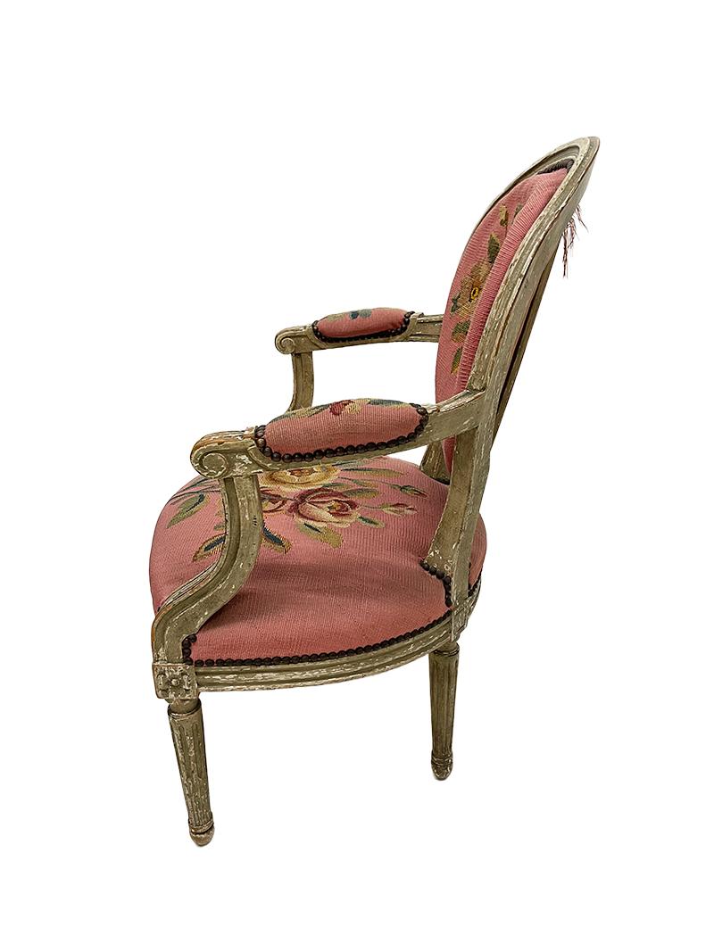 French 18th Century Louis XVI Children's Chair For Sale 1
