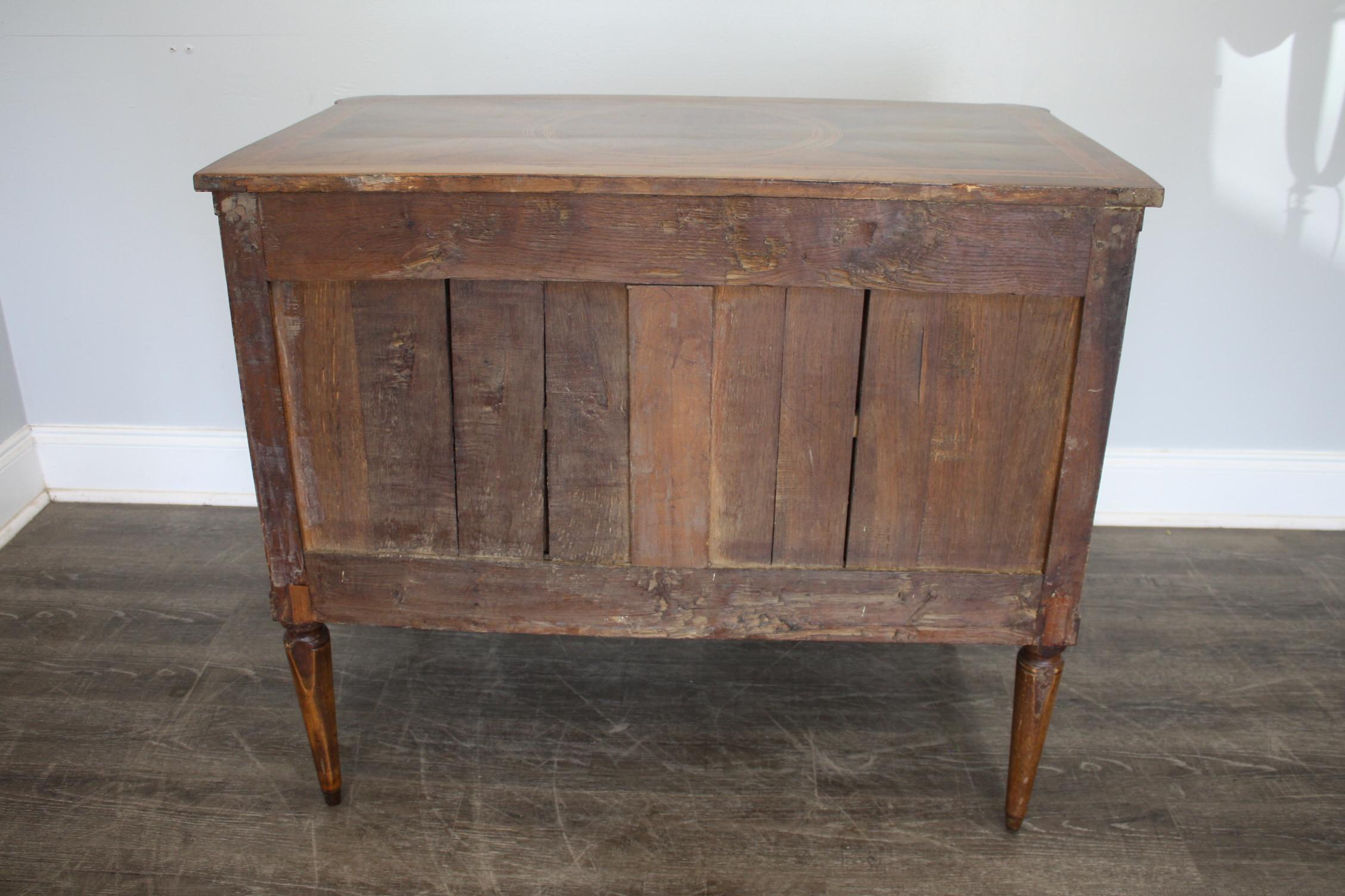 French 18th Century Louis XVI Commode 4