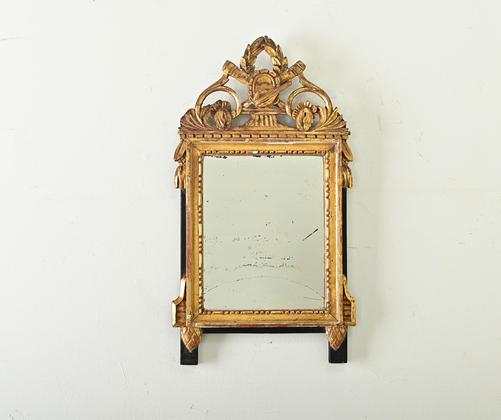 Louis XVI Trumeau français du 18ème siècle doré et peint en vente