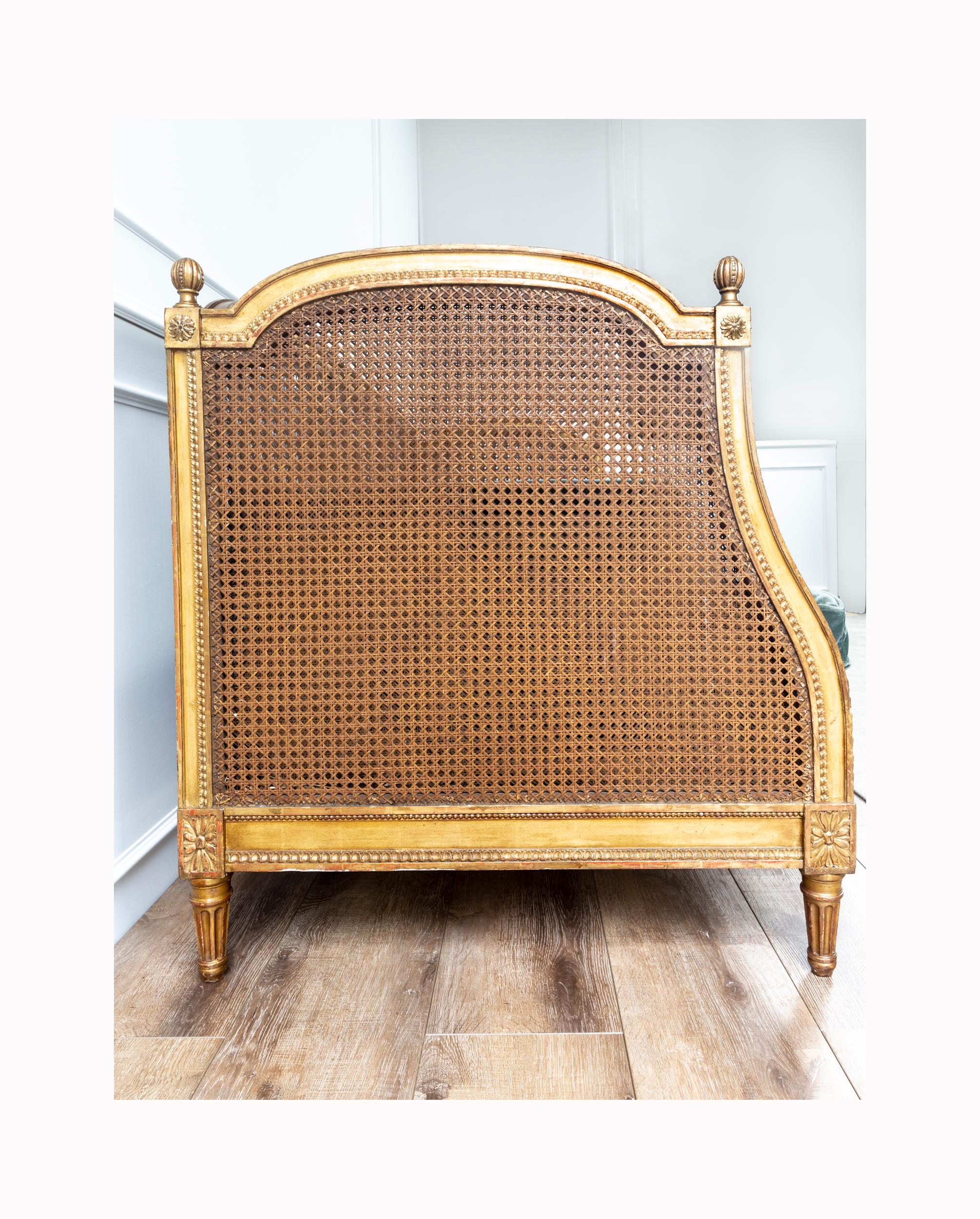 French 18th Century Louis XVI Giltwood and Caned Settee with New Upholstery For Sale 4