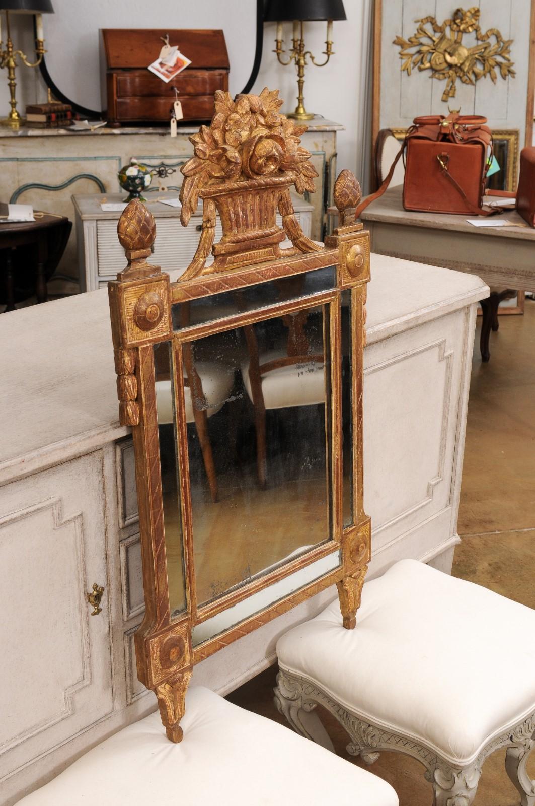 XVIIIe siècle Miroir Louis XVI français du 18ème siècle Circa 1790 en vente