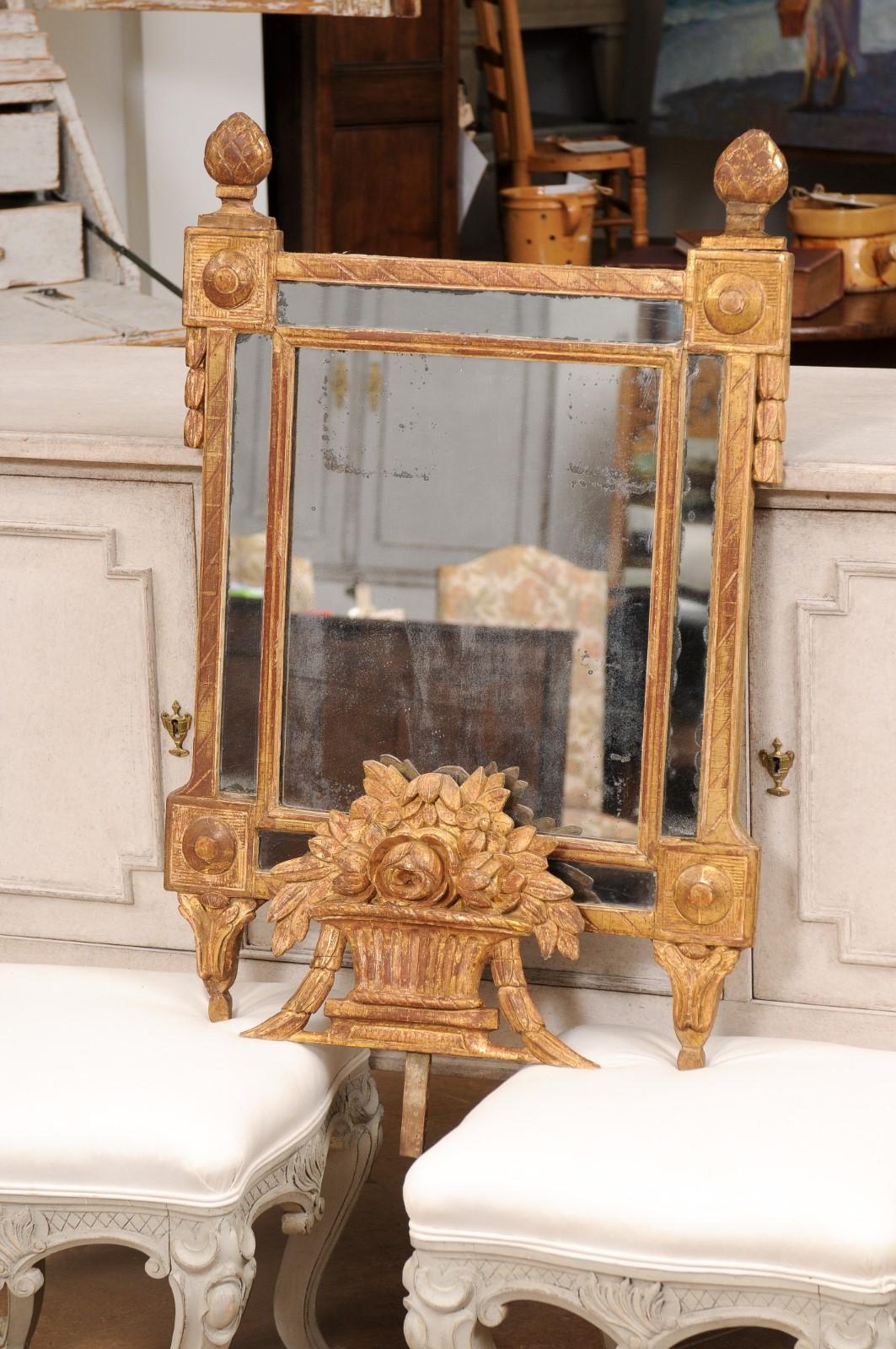 Miroir Louis XVI français du 18ème siècle Circa 1790 en vente 2