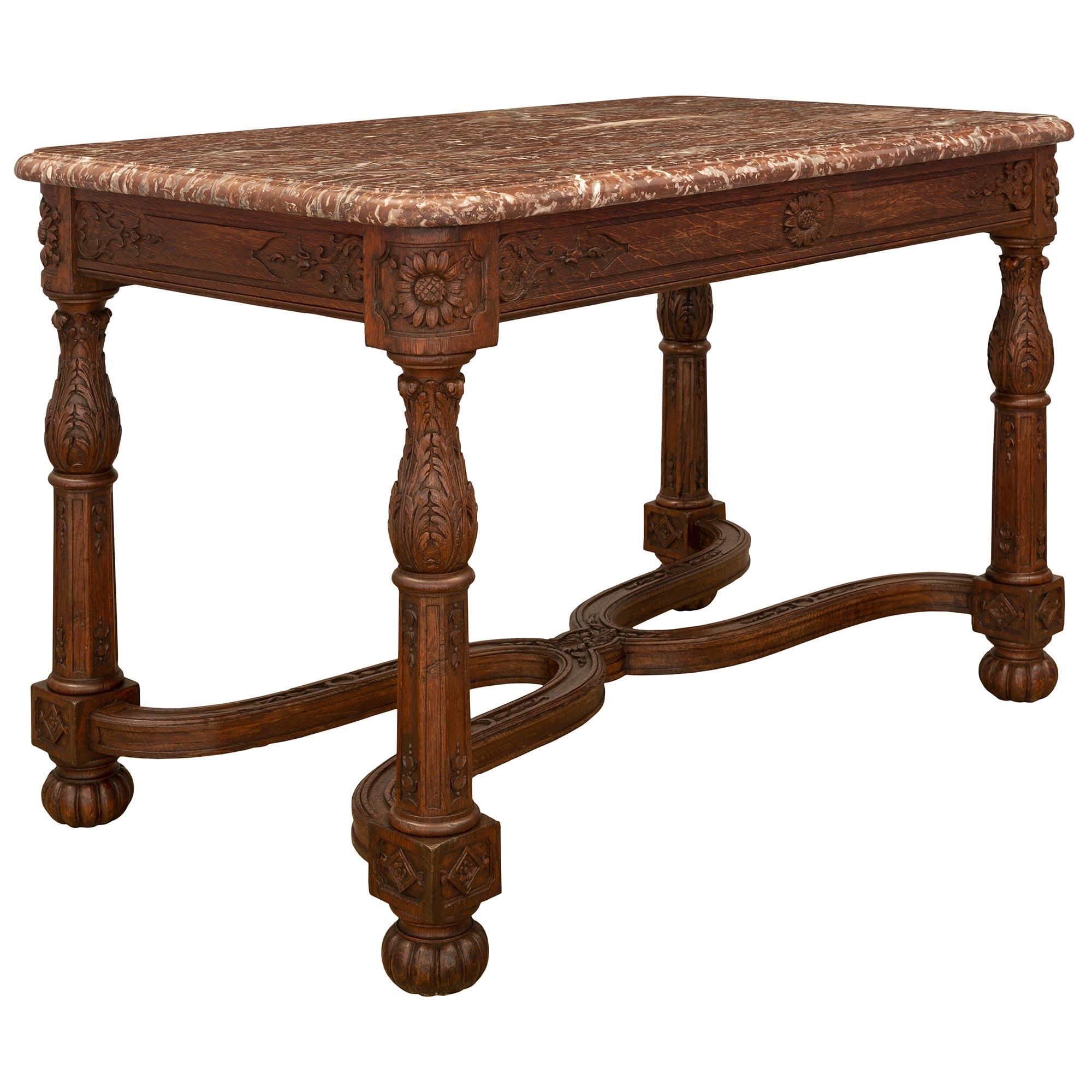 French 18th Century Louis XVI Period Country French Provençal Oak Center Table In Good Condition For Sale In West Palm Beach, FL