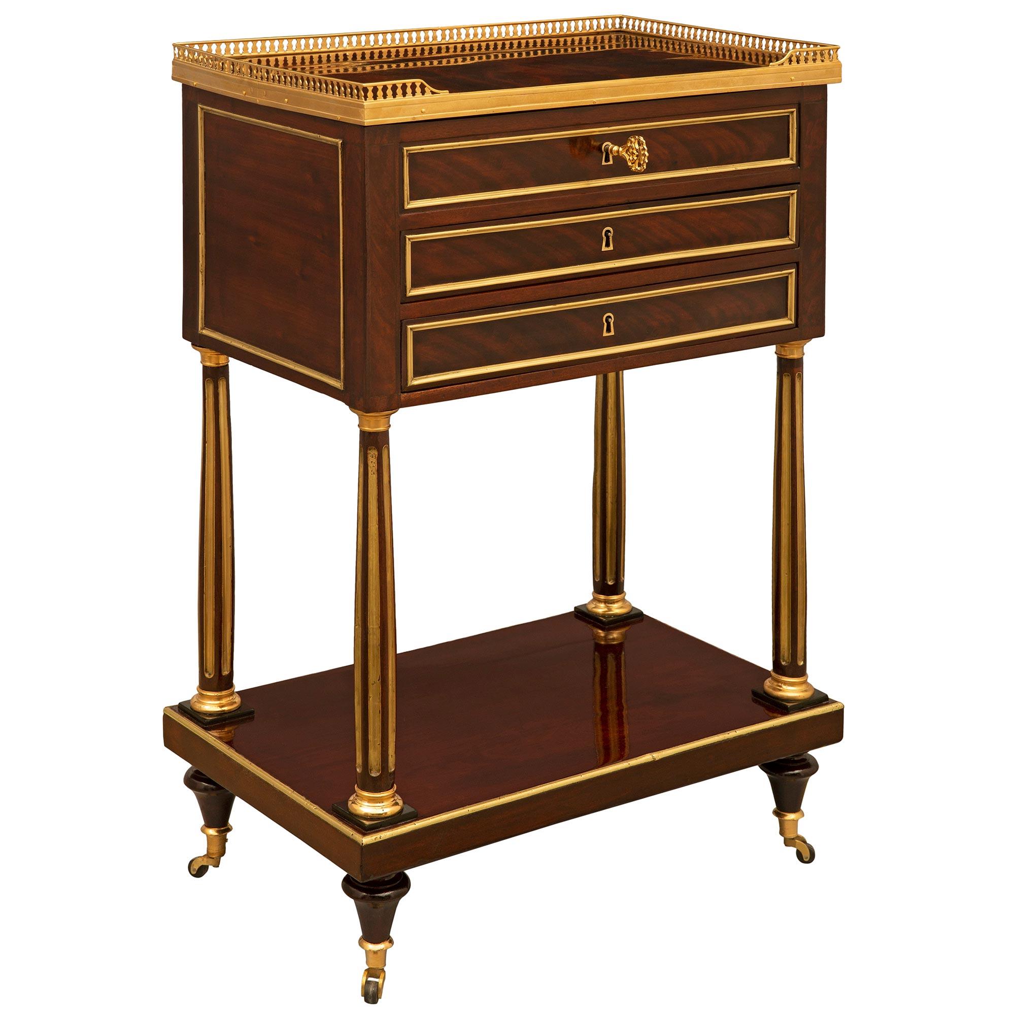 French 18th Century Louis XVI Period Mahogany and Ormolu Vanity/Side Table In Good Condition For Sale In West Palm Beach, FL