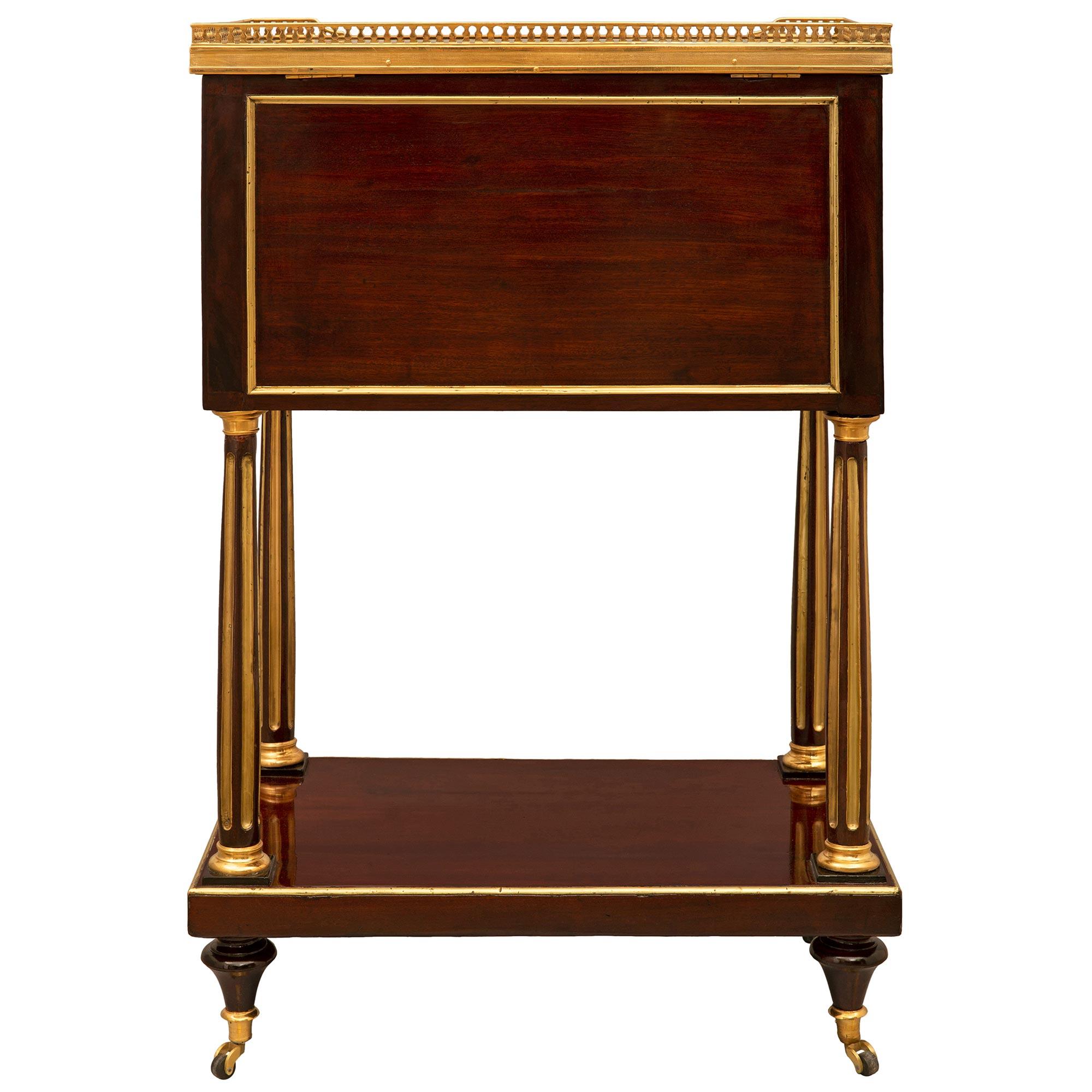 French 18th Century Louis XVI Period Mahogany and Ormolu Vanity/Side Table For Sale 1