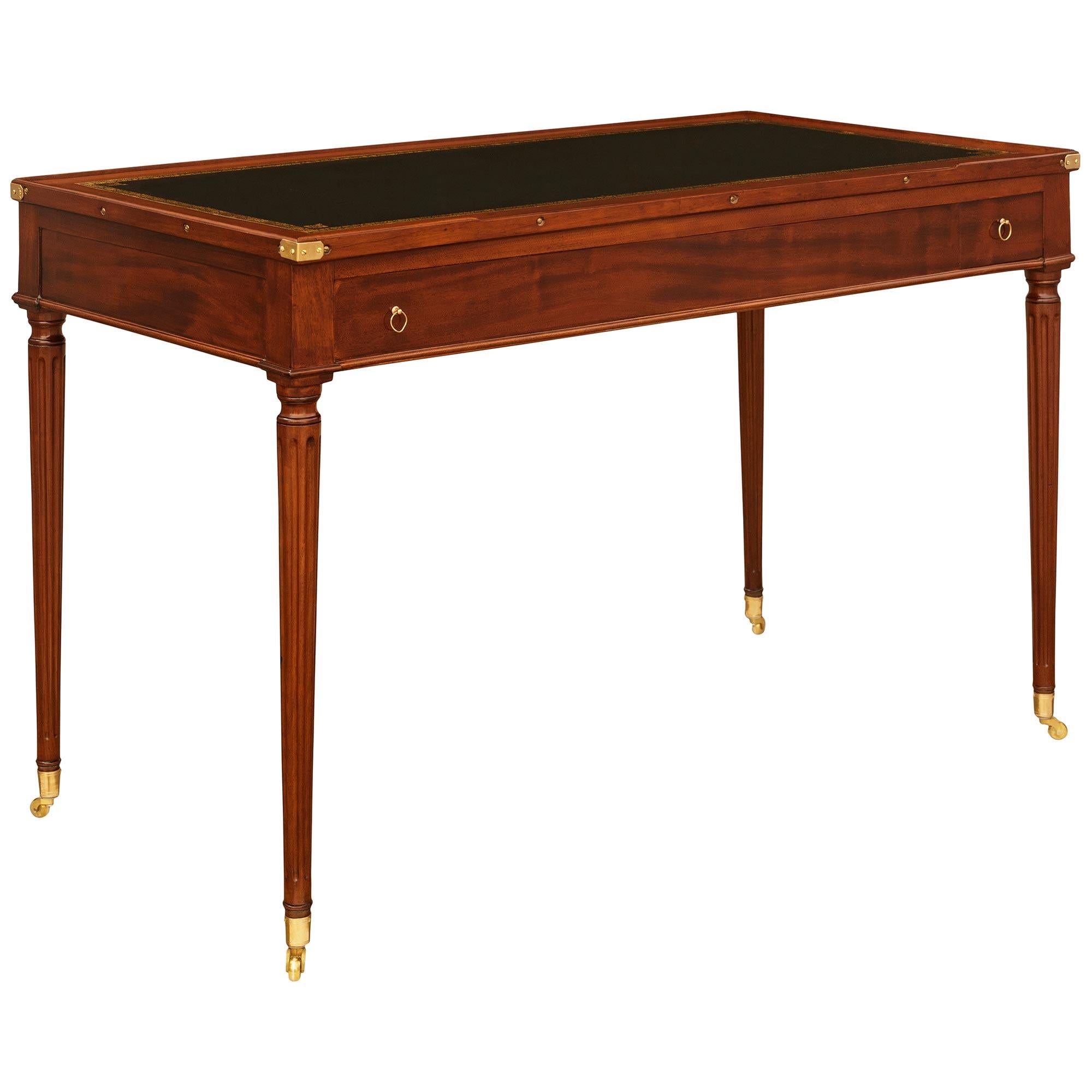 French 18th century Louis XVI Period Mahogany games table In Good Condition For Sale In West Palm Beach, FL