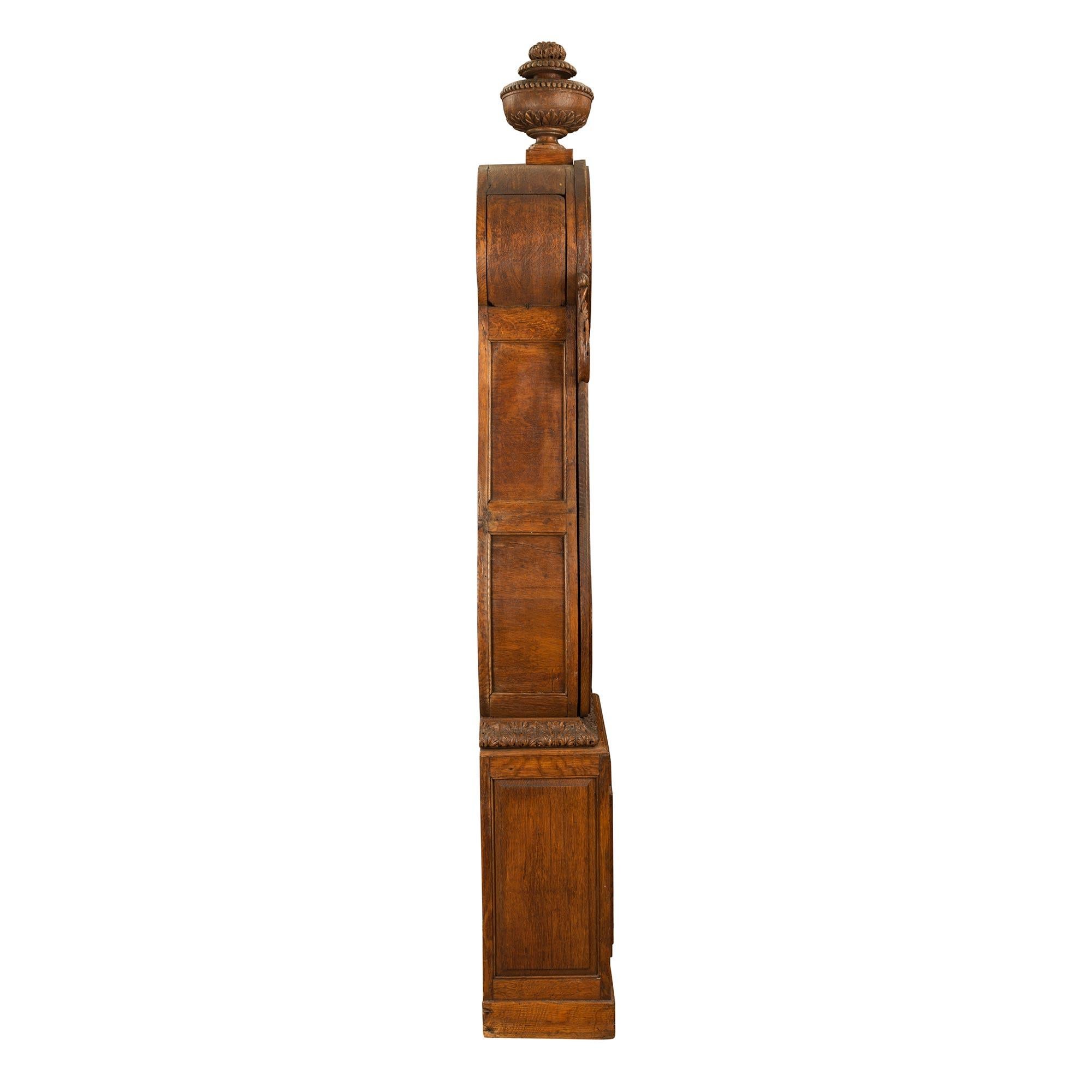 French 18th Century Louis XVI Period Oak Grandfather Clock In Good Condition For Sale In West Palm Beach, FL