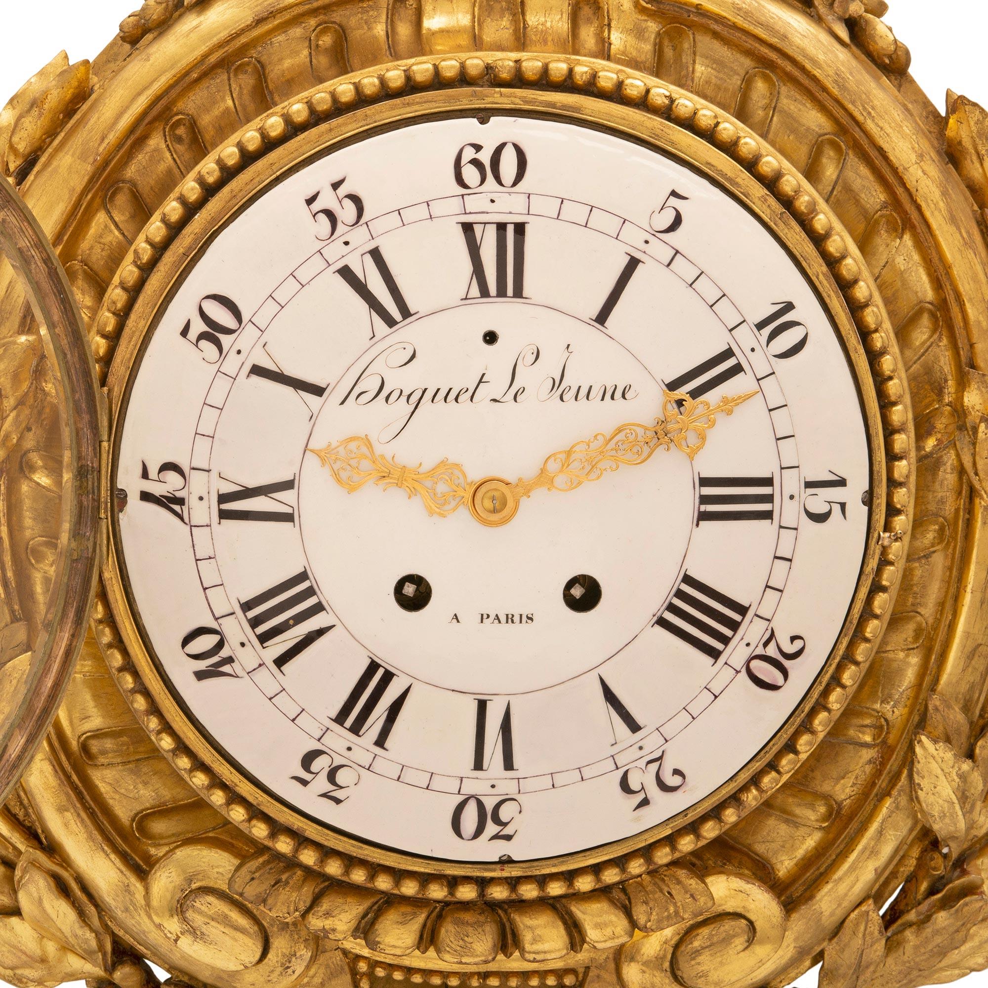 Französische Wanduhr aus der Louis-XVI-Periode des 18. Jahrhunderts, signiert Boguet Le Jeune (Vergoldetes Holz) im Angebot