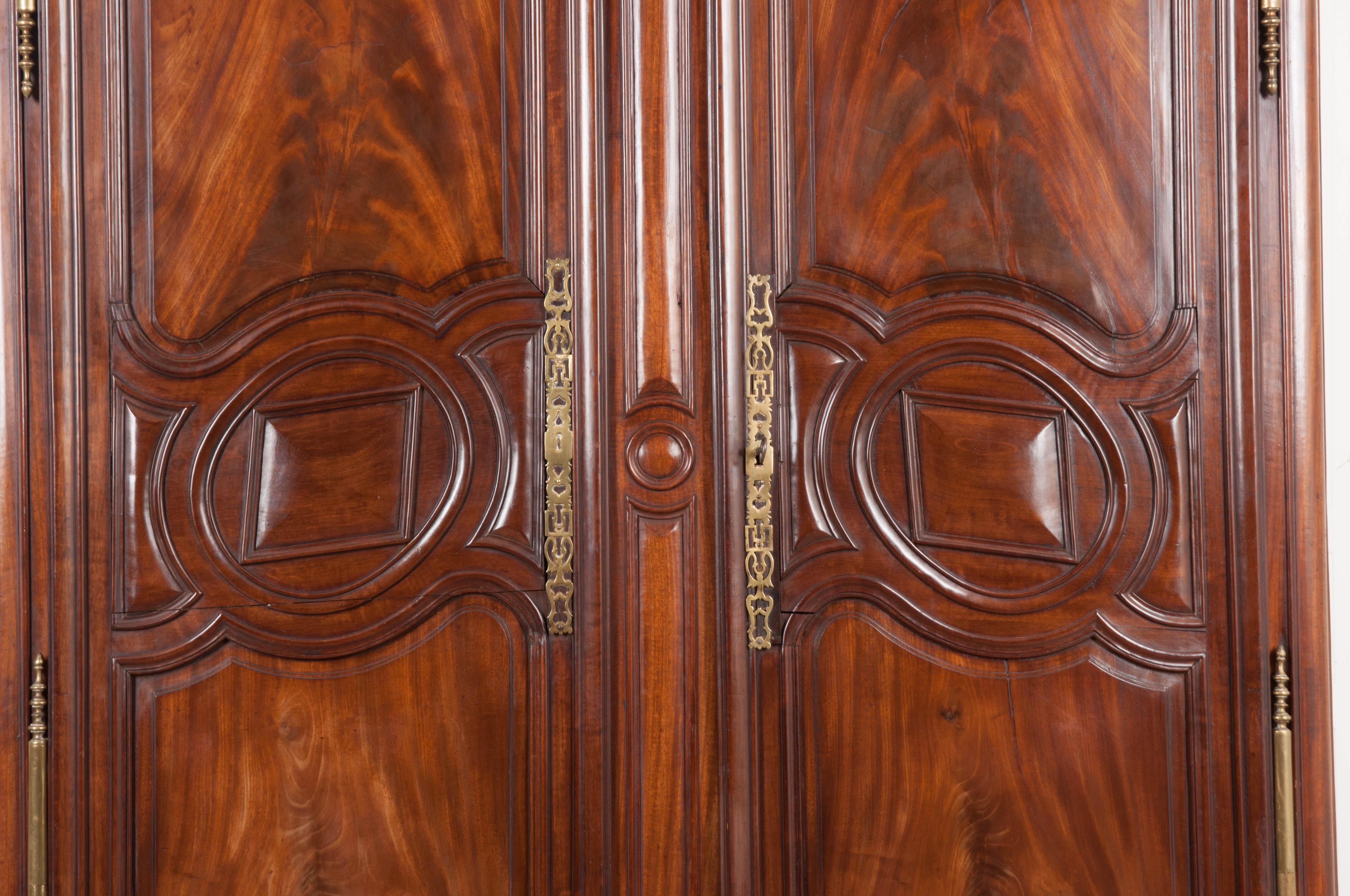 French 18th Century Mahogany Armoire from the Port of Normandy In Good Condition In Baton Rouge, LA