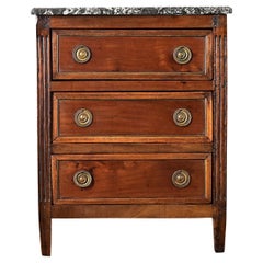 Commodes and Chests of Drawers