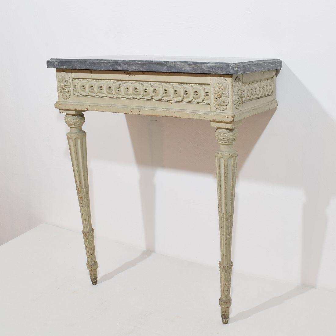 French 18th Century Marble-Top Louis XVI Console Table In Good Condition For Sale In Buisson, FR