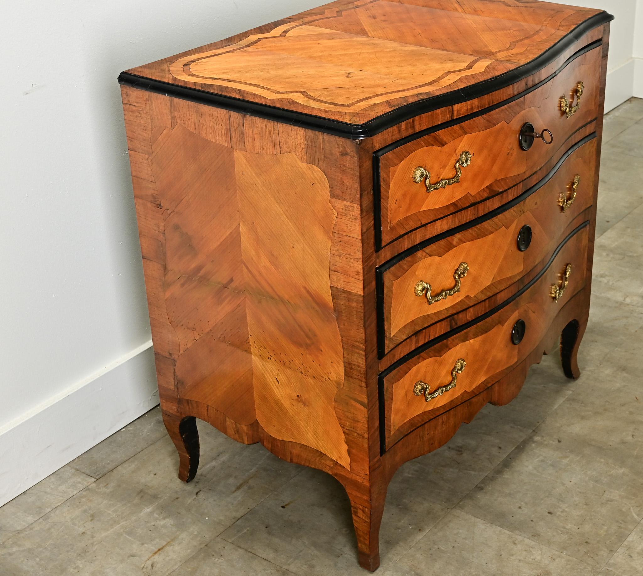 French 18th Century Marquetry Commode In Good Condition For Sale In Baton Rouge, LA