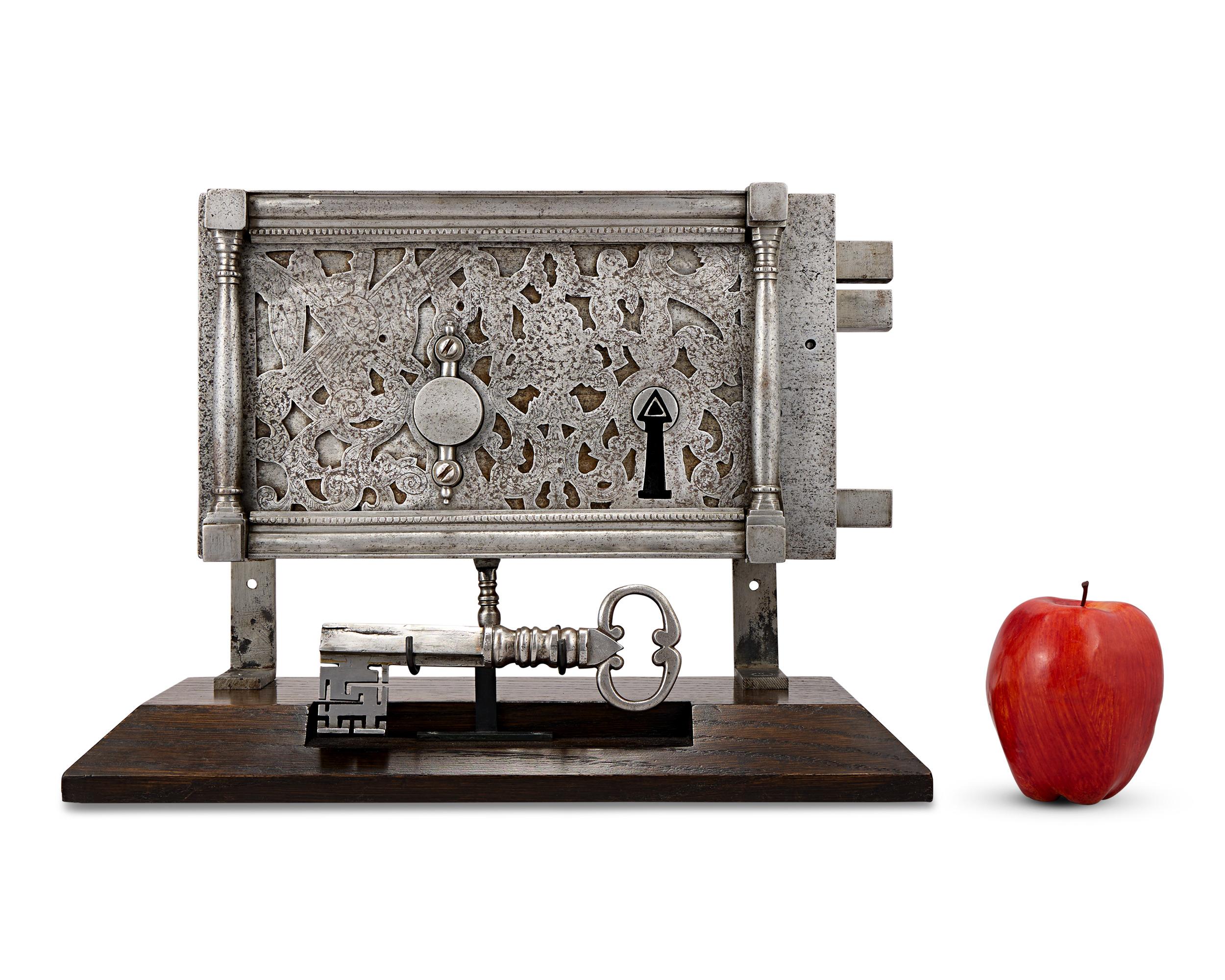 French 18th-Century Master's Lock For Sale 1