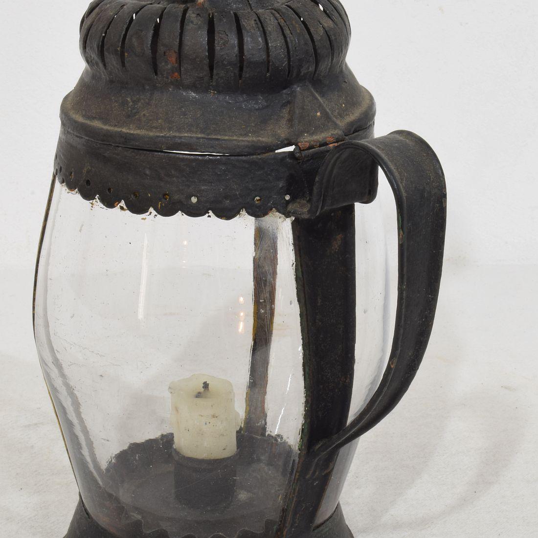 French, 18th Century Metal Lantern For Sale 7