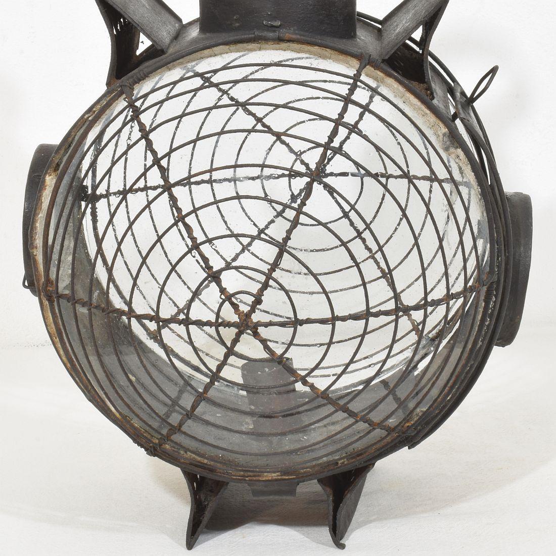 French, 18th Century Metal Lantern im Angebot 6