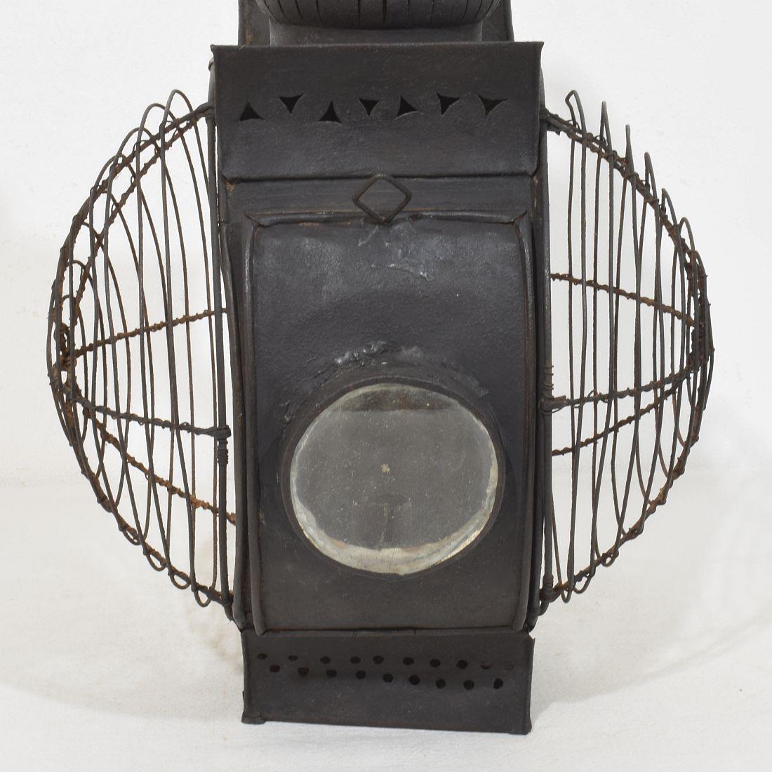 French, 18th Century Metal Lantern im Angebot 9