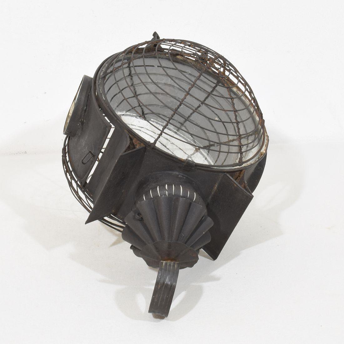 French, 18th Century Metal Lantern im Angebot 10