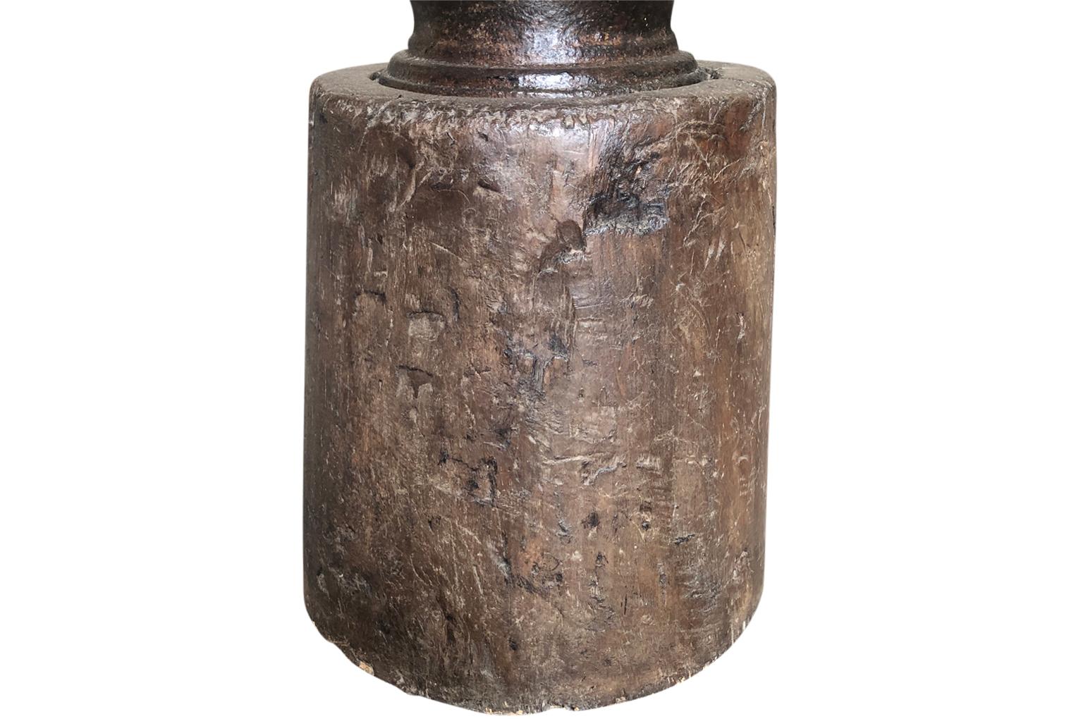 Mortar und Stößel aus dem 18. Jahrhundert im Angebot 1