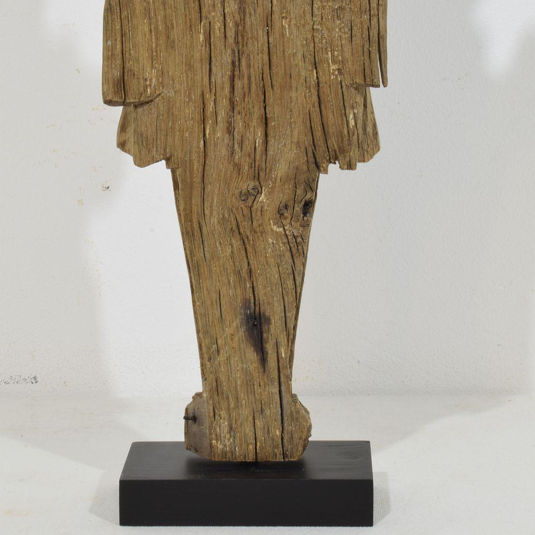 Figura di angelo cariatide in legno di Oak, intagliata a mano, francese del XVIII secolo in vendita 7