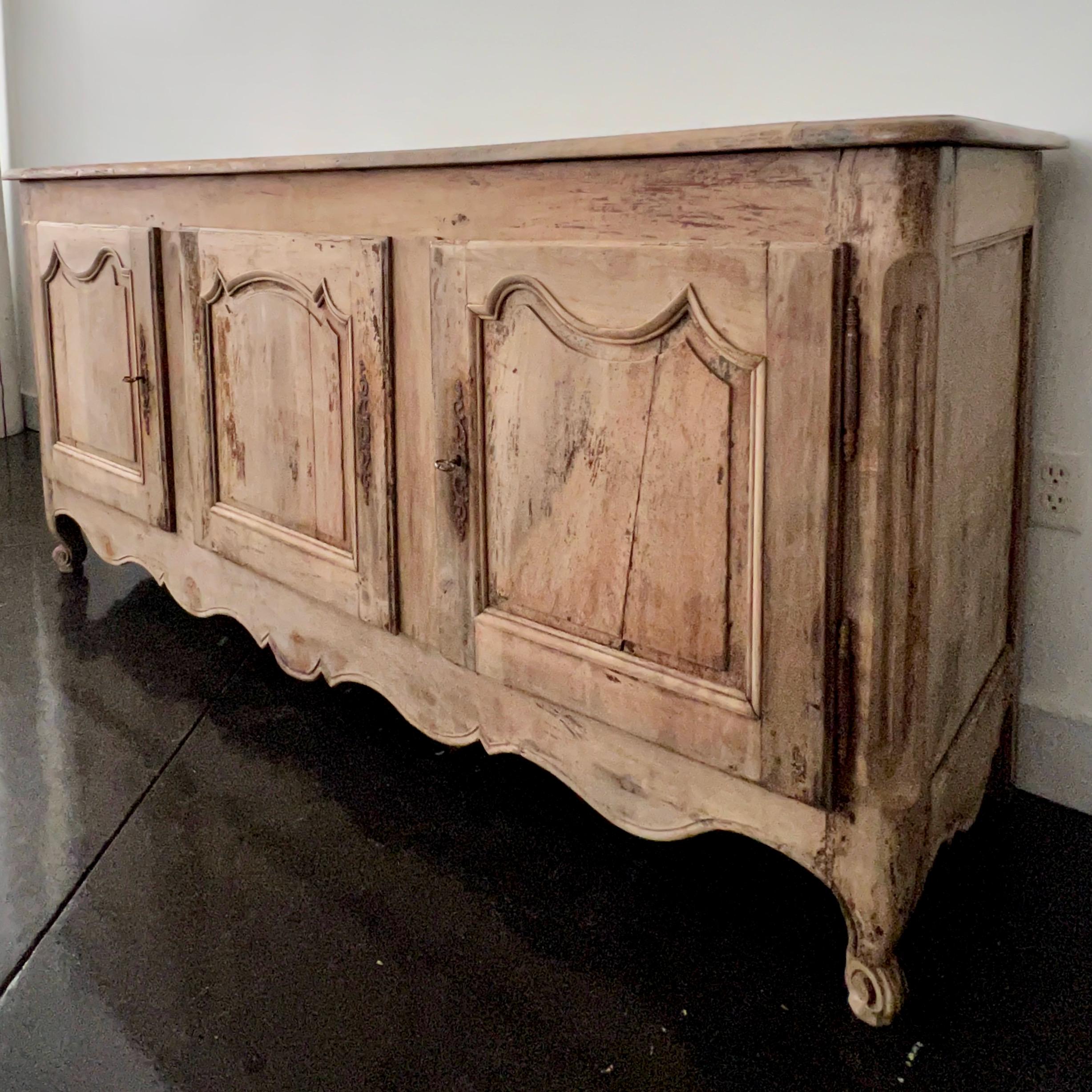 Louis XV French 18th Century Oak Enfilade For Sale