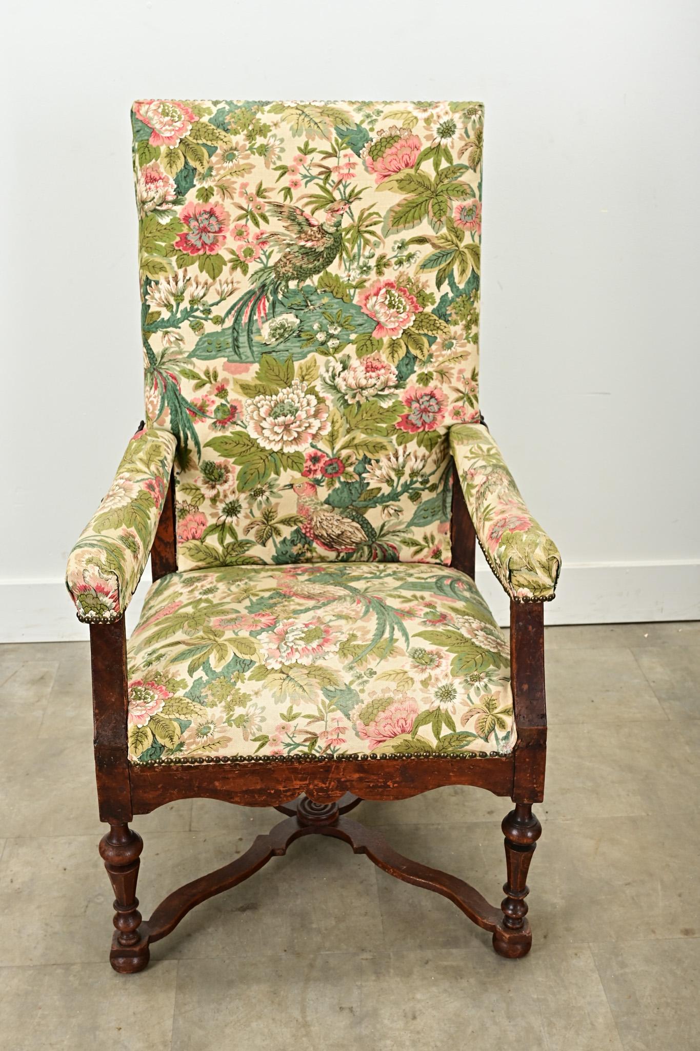 Hand-Carved French 18th Century Oak Reclining Arm Chair For Sale